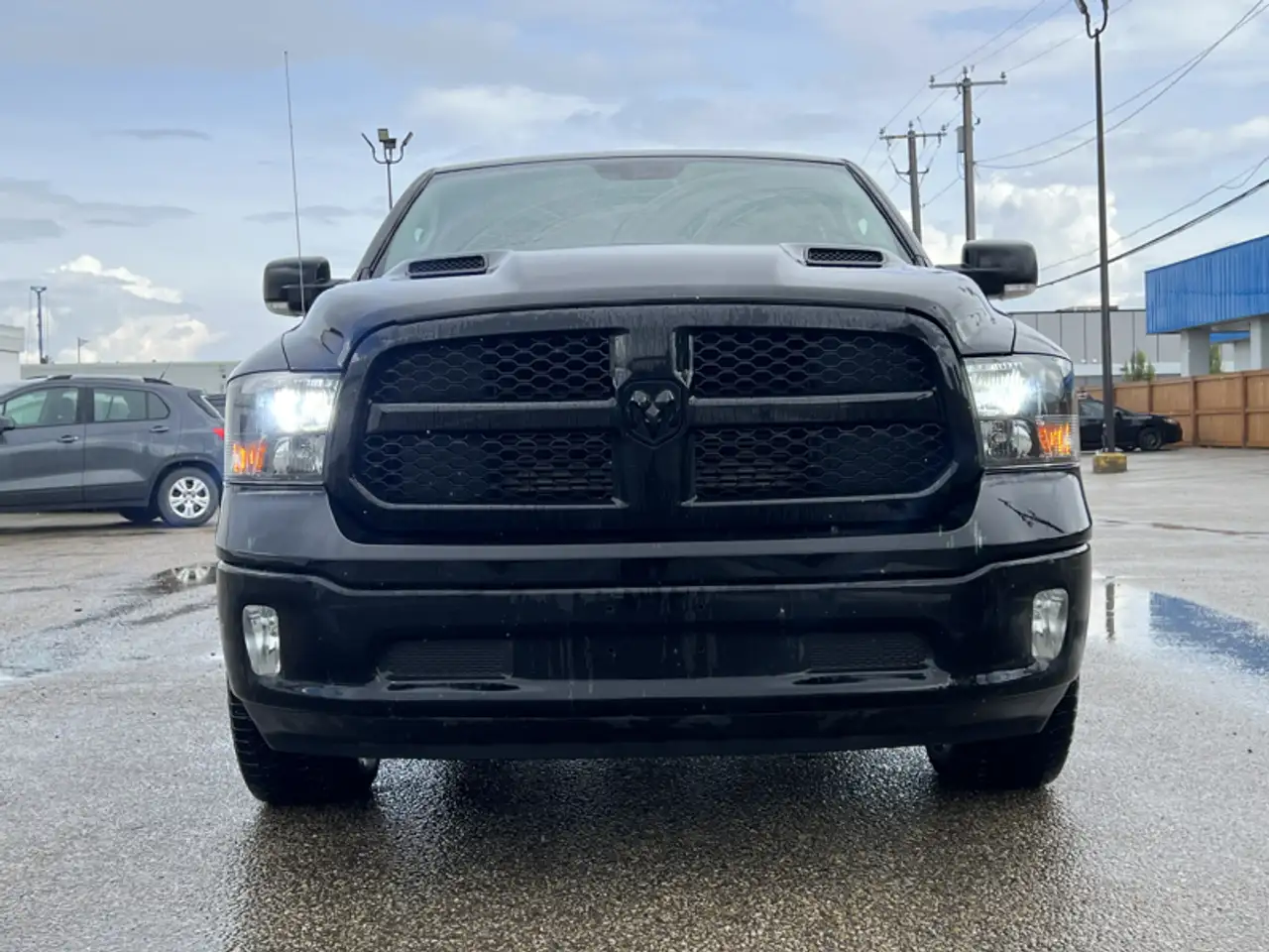 RAM 1500 снимка RAM 1500