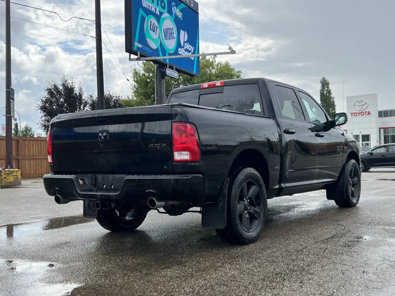 RAM 1500 снимка RAM 1500