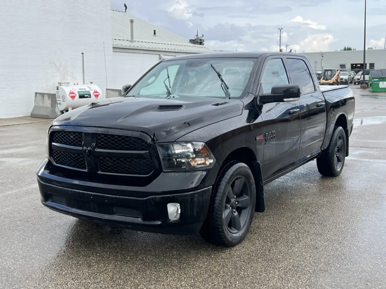 RAM 1500 снимка RAM 1500