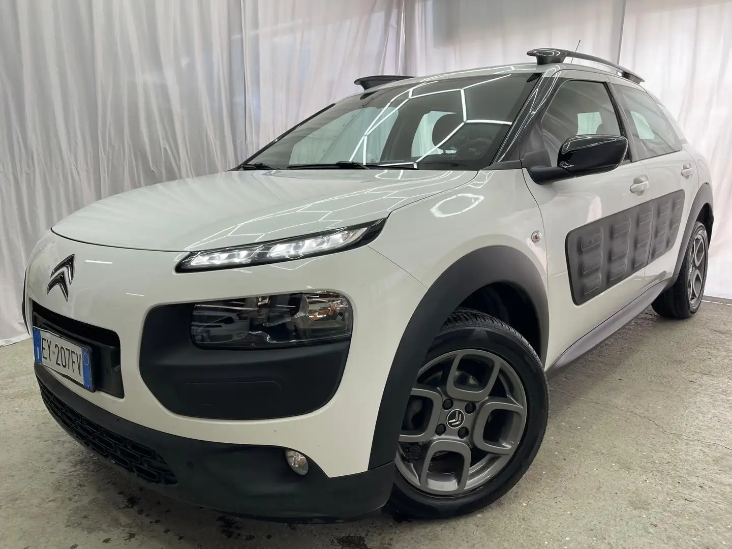 Citroen C4 1.6 e-hdi Feel Edition etg6 Bianco - 1