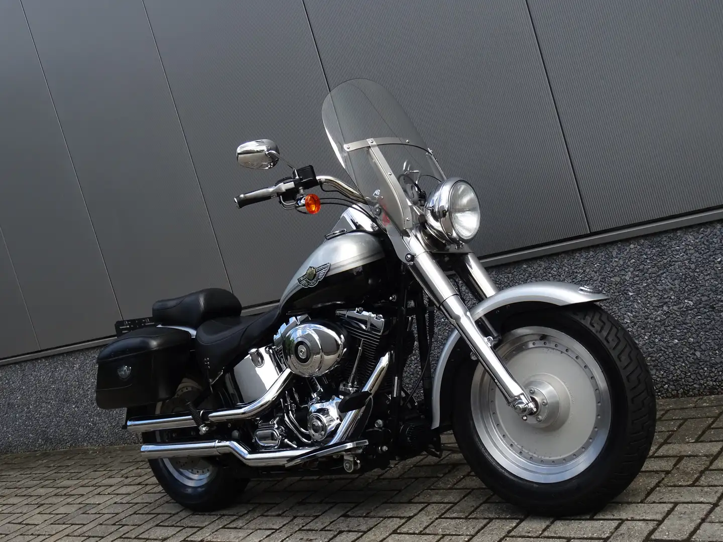 Harley-Davidson Fat Boy FLSTFI Grijs - 2
