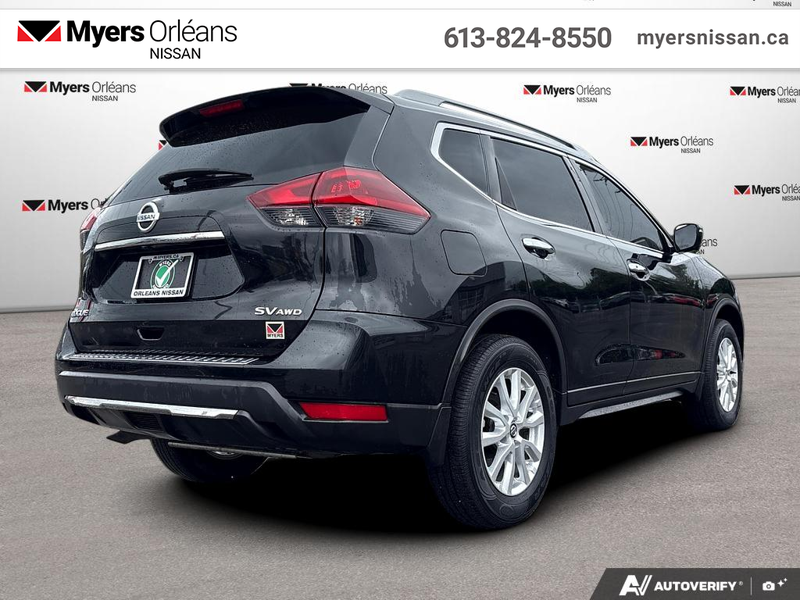2018 Nissan Rogue SV — снимка 1