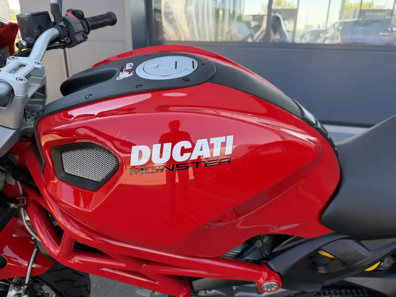 Ducati Monster 937 - foto 5