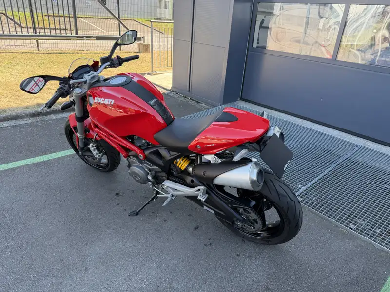 Ducati Monster 937 - foto 3