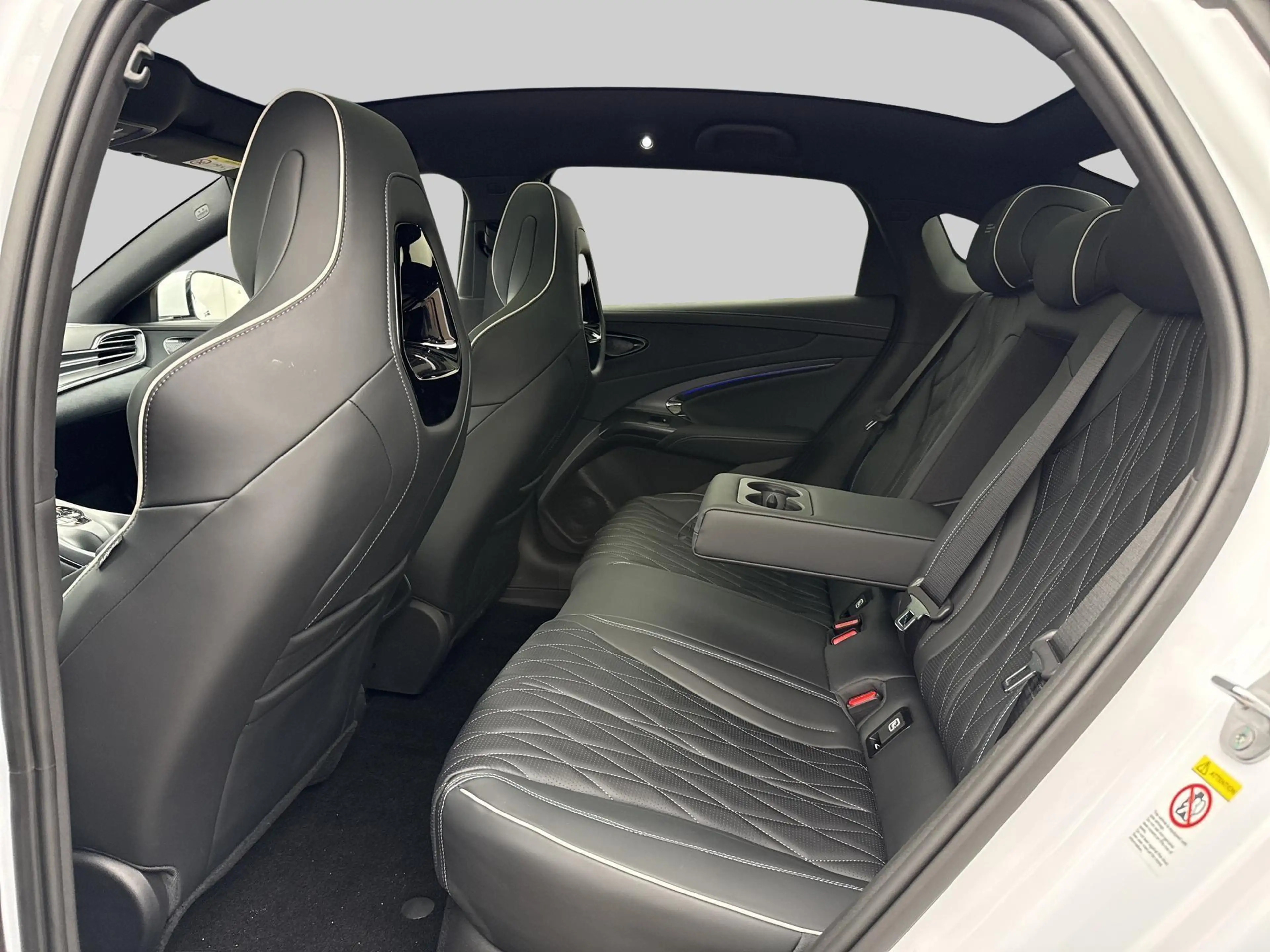 BYD Seal Design RWD 82.5 kWh | Android Auto | Apple Carplay — photo 6