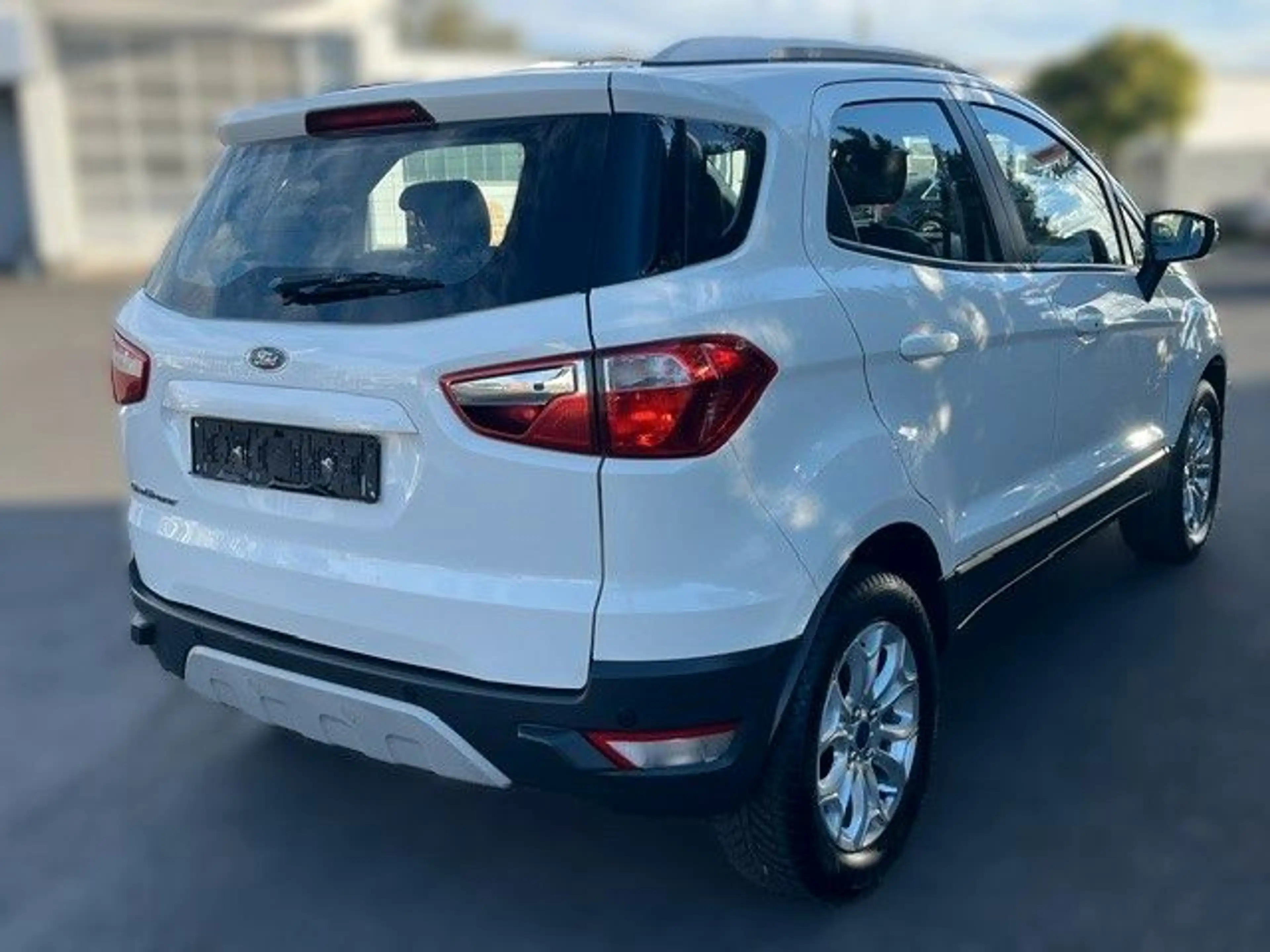 Ford EcoSport 1.5 TDCi Titanium — photo 5