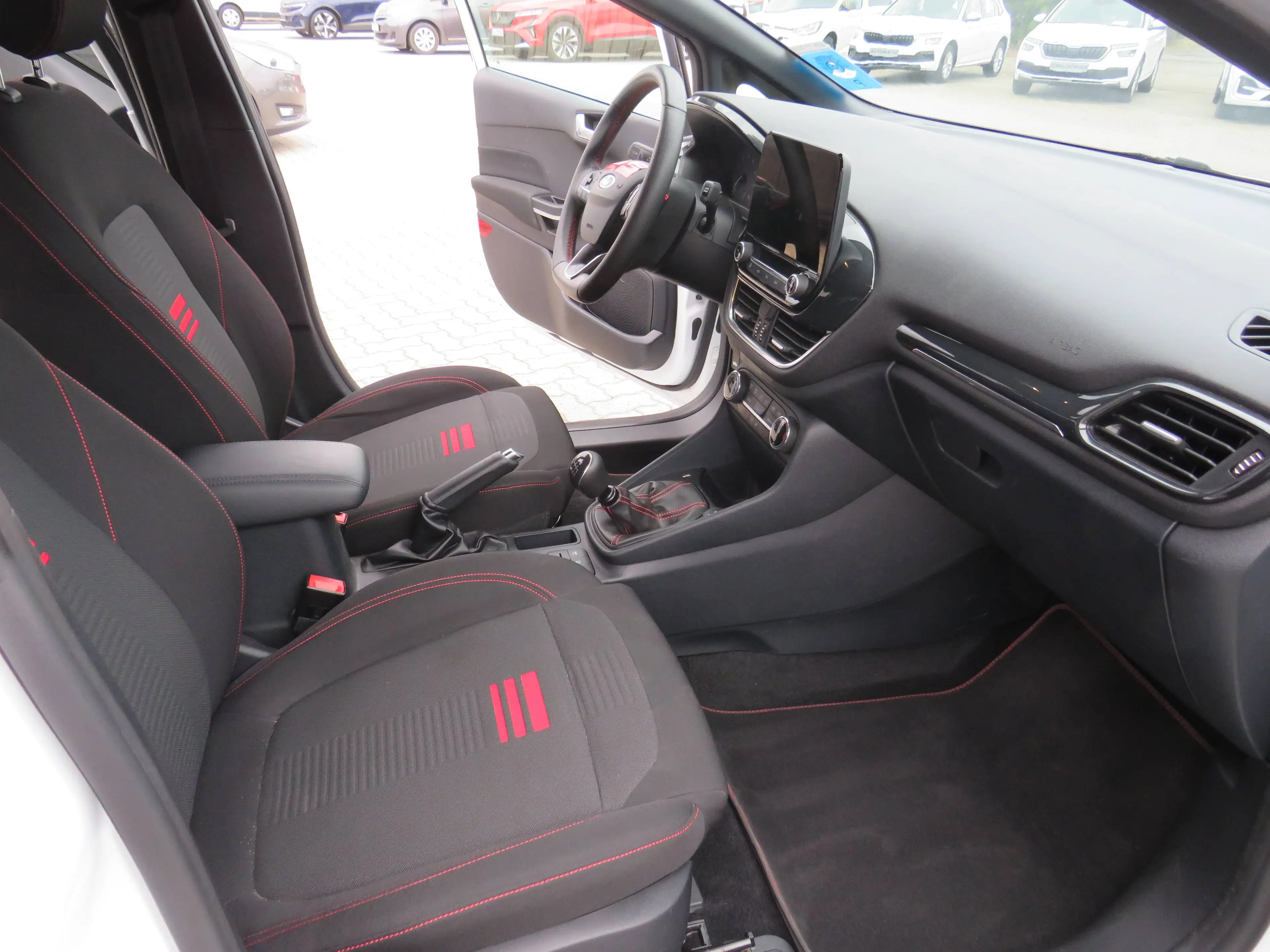 Ford Fiesta ST-Line / inkl. Winterkompletträder — photo 12