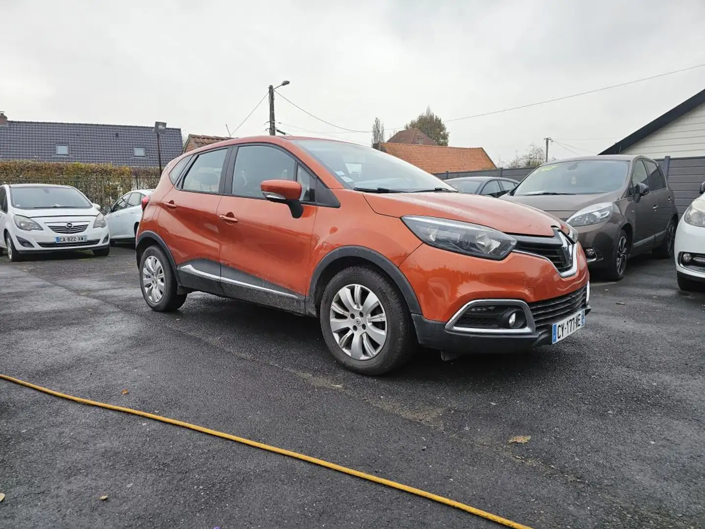 Renault Captur 1.5 dci 90ch energy life eco2 Orange - 1