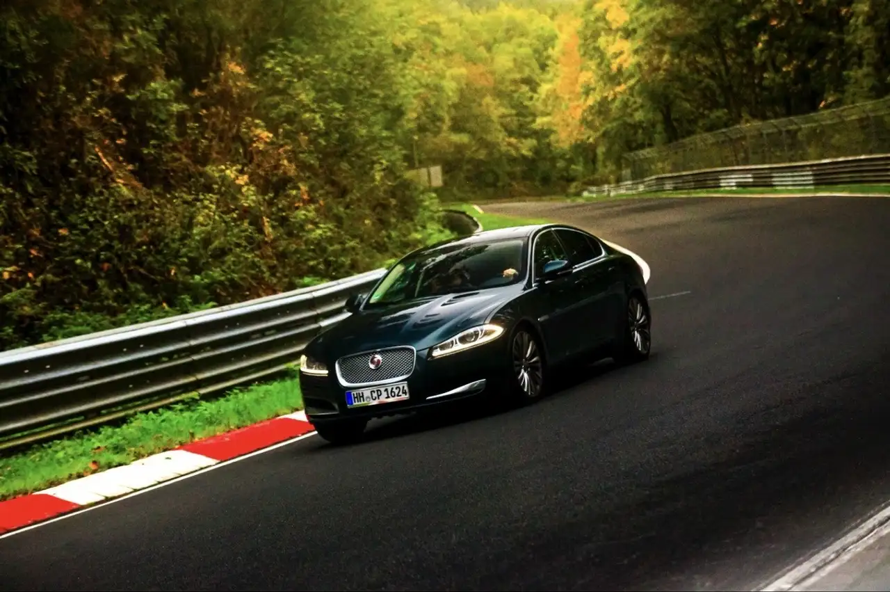 Jaguar XF