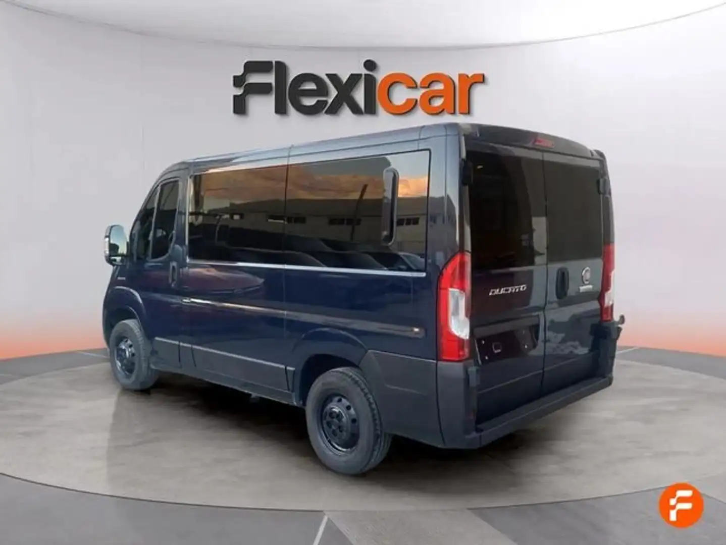 Fiat Ducato Combi 33 2.3Mjt SCR Medio T.Alto 110kW Negro - 2