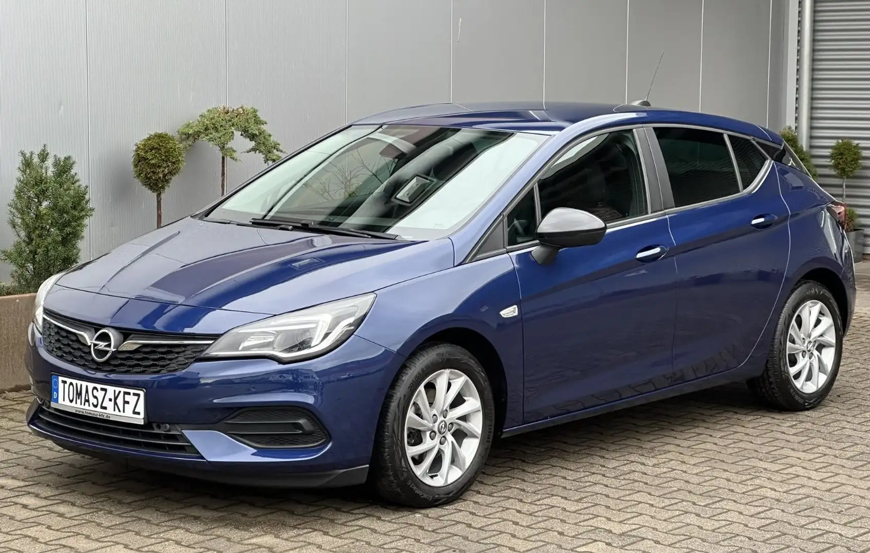 Opel Astra K 1.2T DIT S/S Edition*LED*Navi*AC*PDC*DAB Blauw - 2
