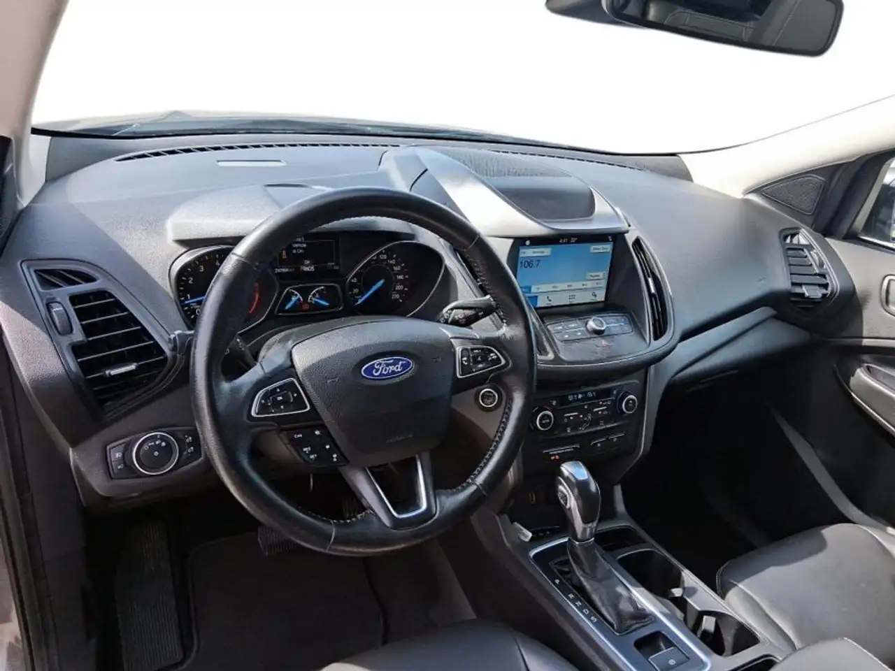 Ford Escape photo Ford Escape