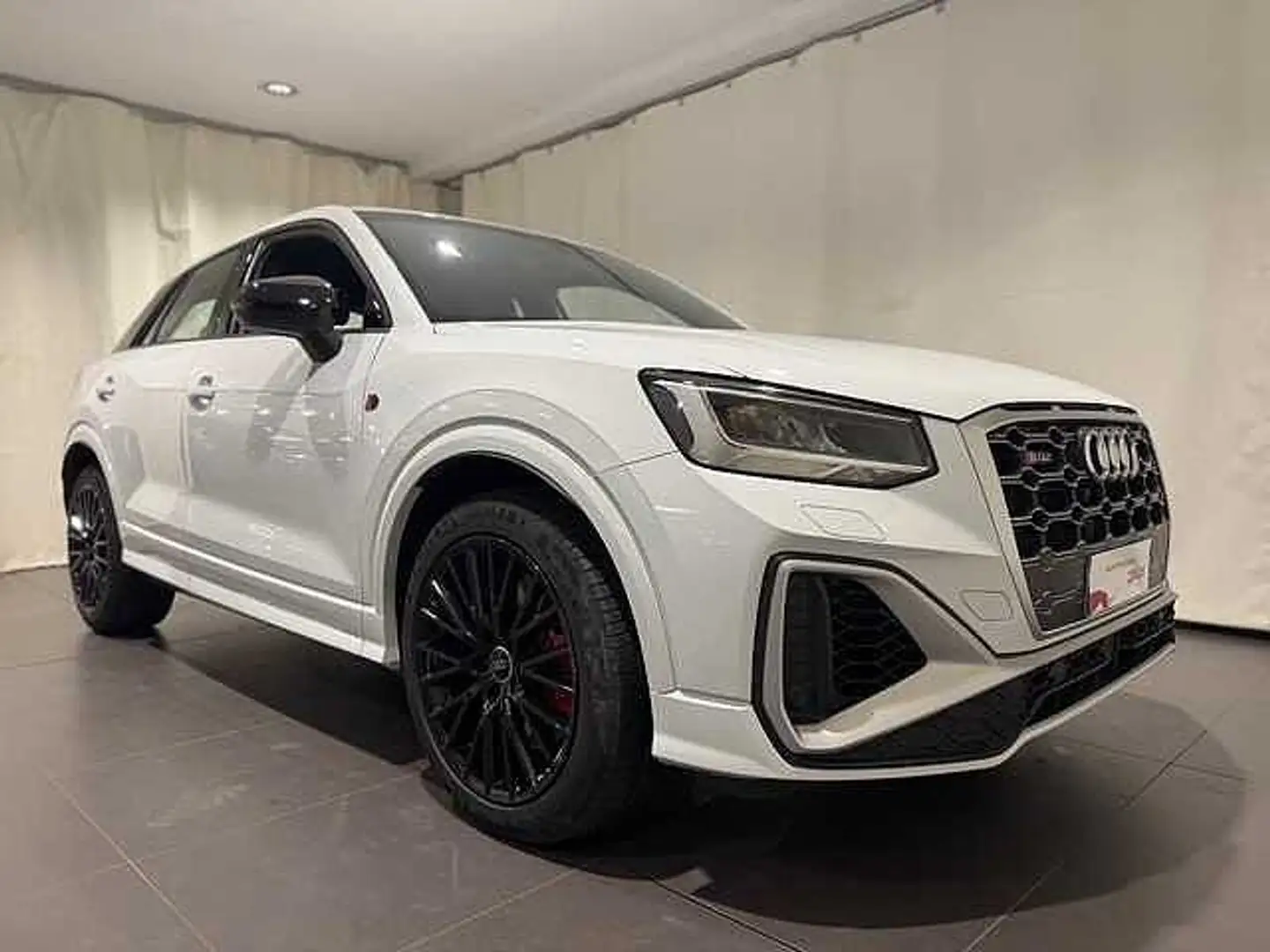 Audi SQ2 S TFSI quattro S tronic Alb - 1