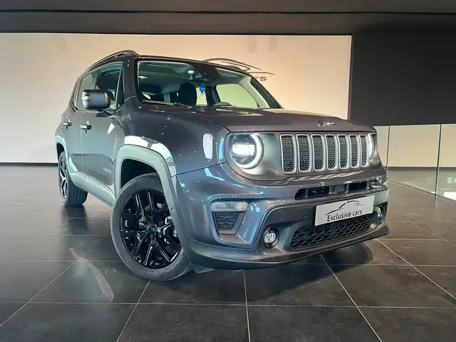 Jeep Renegade view 2