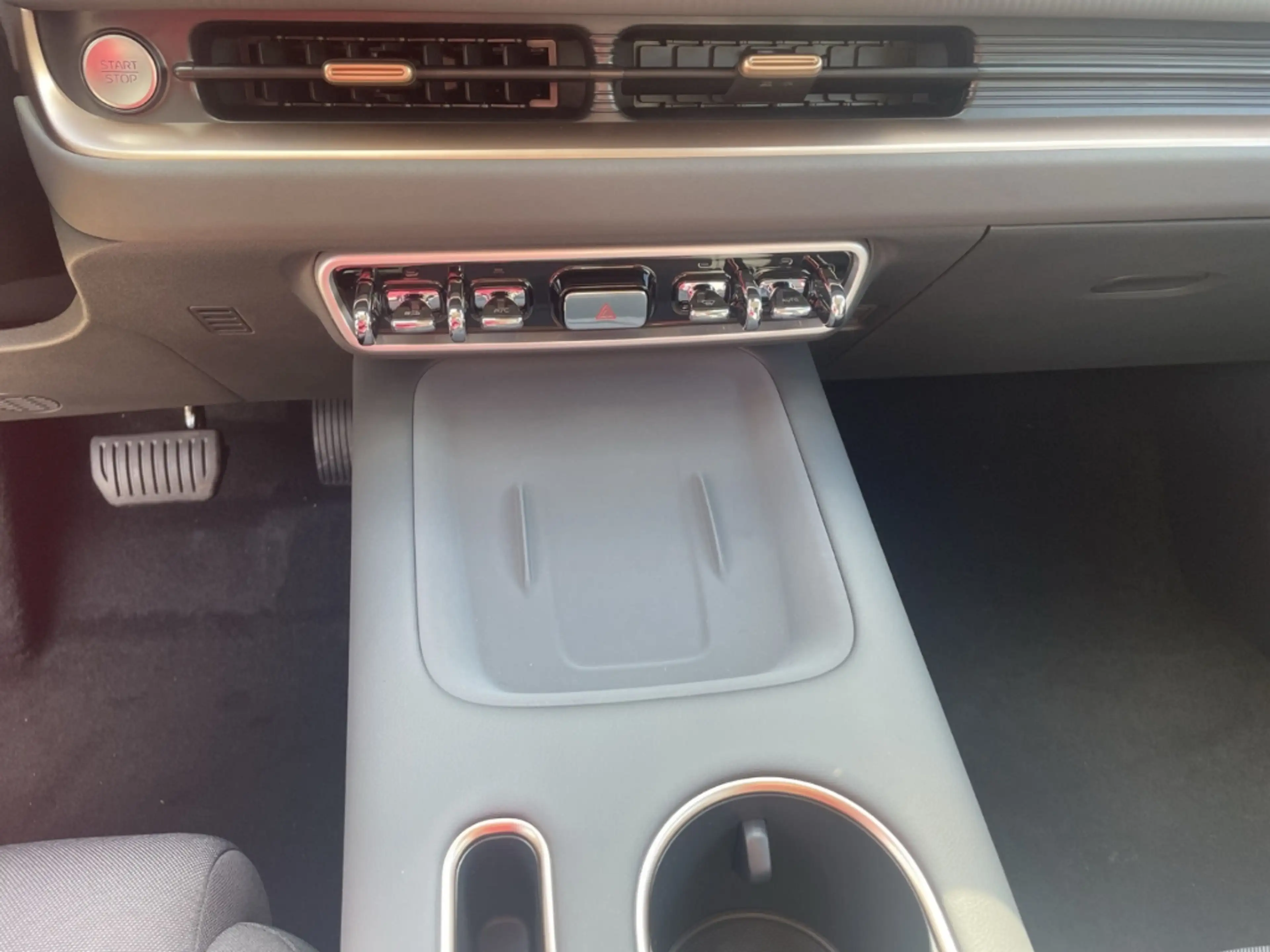 GWM Others Premium 1,5 Turbo, Automatik, Android-Auto, Sitzhe — photo 14