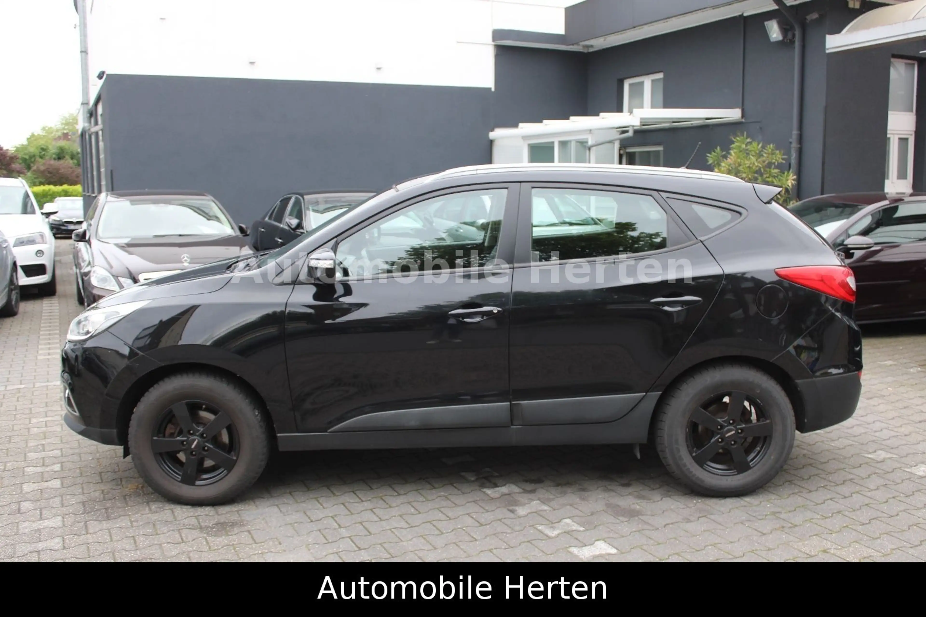 Hyundai iX35 2.0 GDI Trend 2WD*TEILLEDER*MFL*PDC*TOP! — photo 7