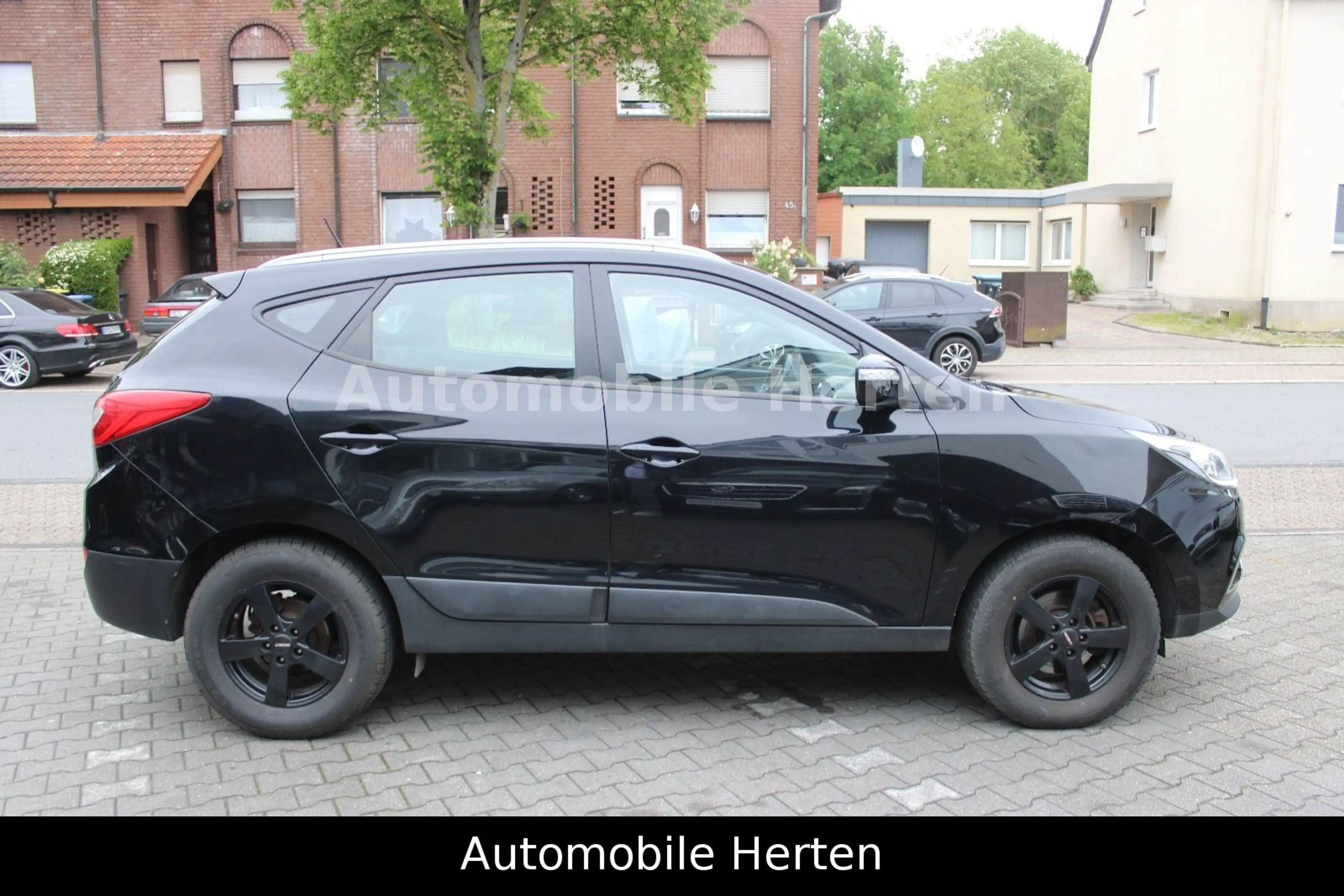 Hyundai iX35 2.0 GDI Trend 2WD*TEILLEDER*MFL*PDC*TOP! — photo 8