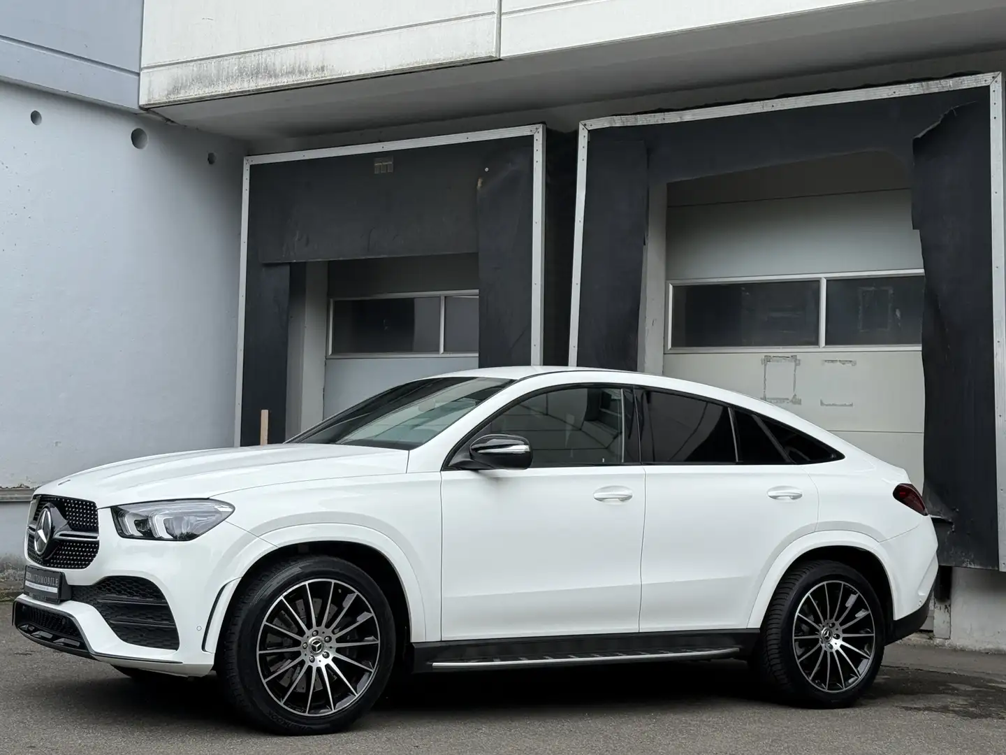 Mercedes-Benz GLE 350 d Coupe 4-Matic AMG LED MBUX Kamera 21 Weiß - 2