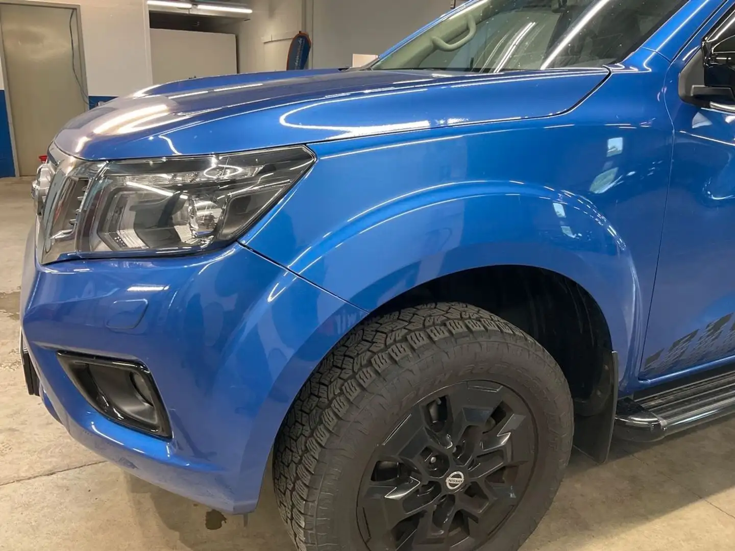 Nissan Navara NP300 N-Guard DoCa 4x4 AHK+360°+LED+DAB Blau - 2