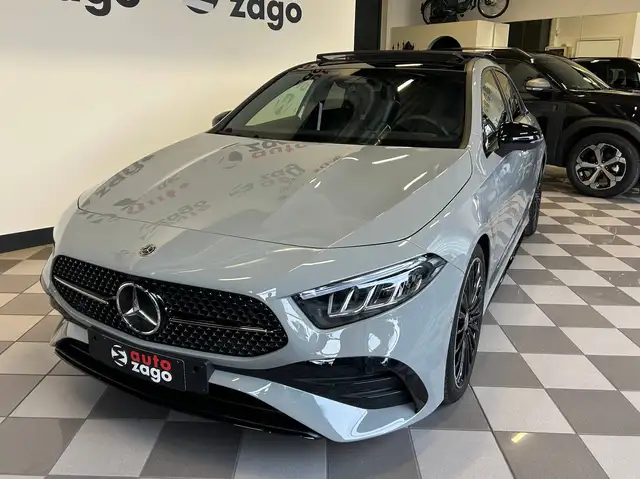 Mercedes-Benz A 200 A 200 AMG Line Premium auto