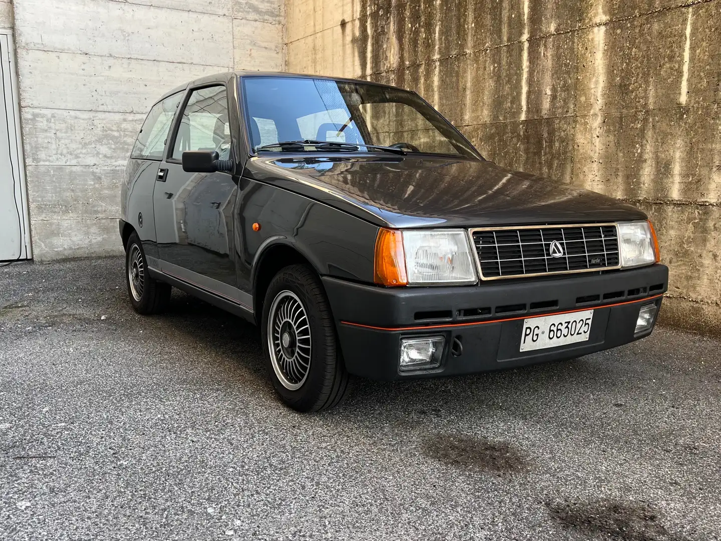 Autobianchi Y10 turbo Gri - 2