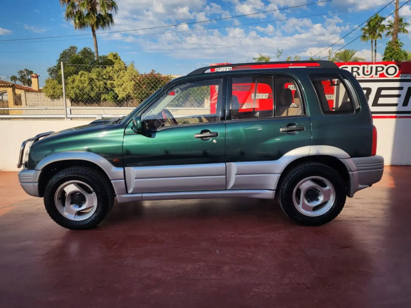 Suzuki Grand Vitara 2.0 TD - 2