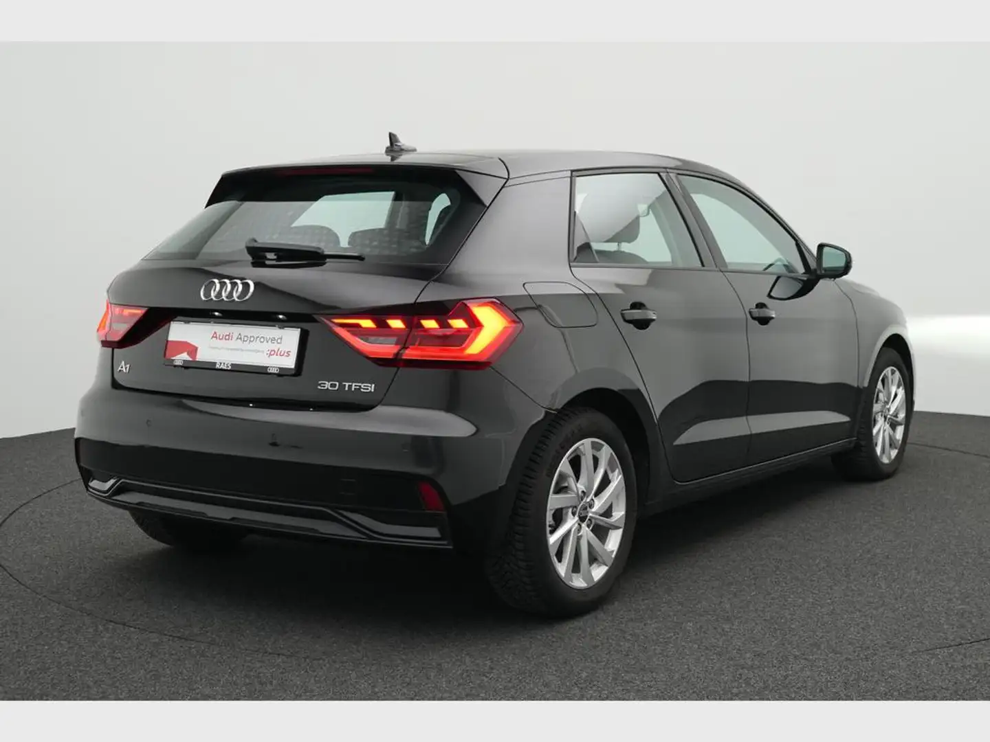 Audi A1 Sportback 30 TFSI Advanced S tronic Noir - 2