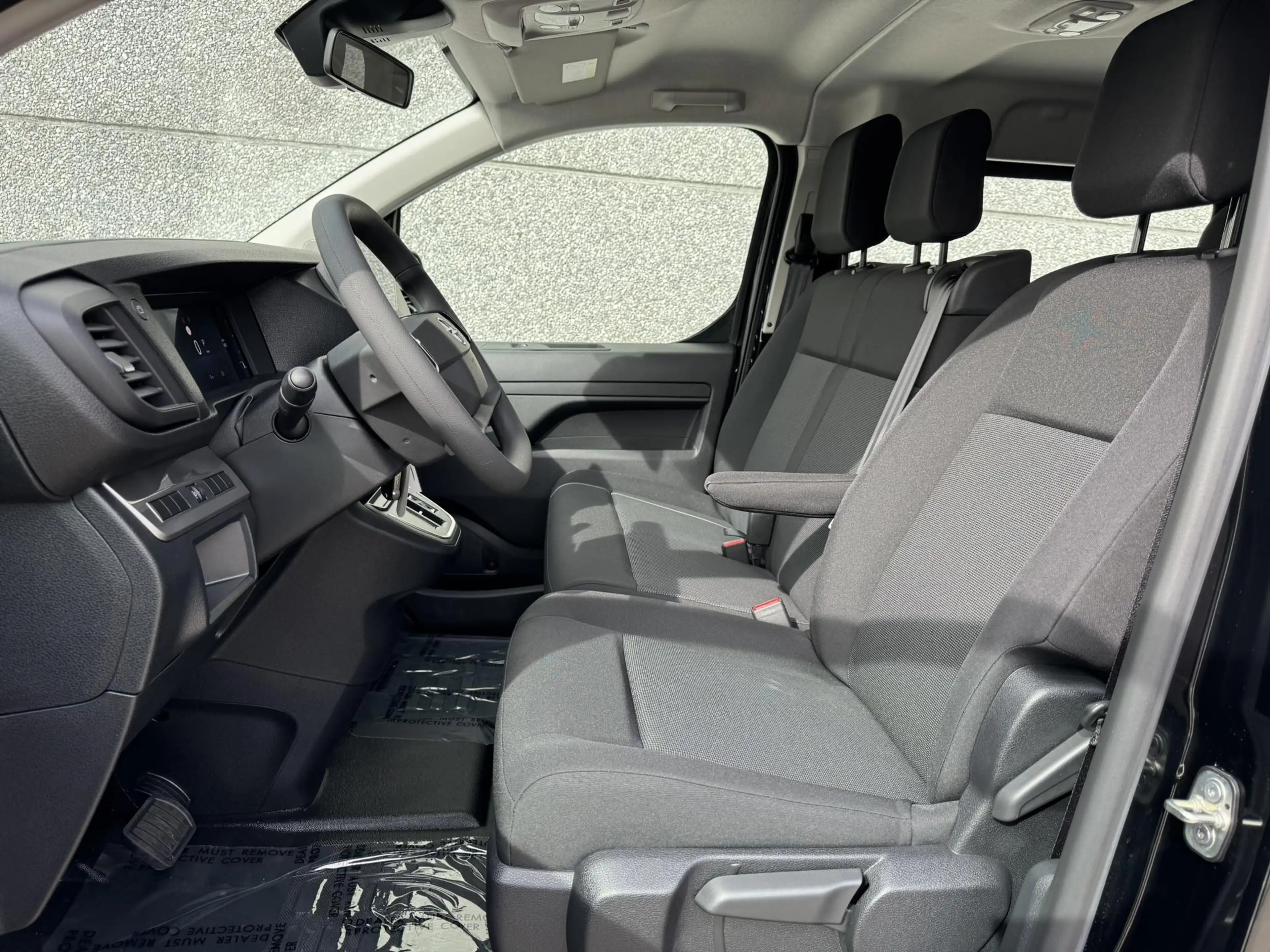 Opel Vivaro 2.2TD 150PK AUT. DUB CAB 6 ZIT CAMERA/CARPLAY/PARK — photo 12