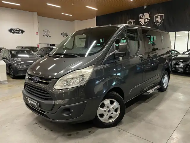 Ford Tourneo Custom 2.0 tdci Titanium 9 Posti