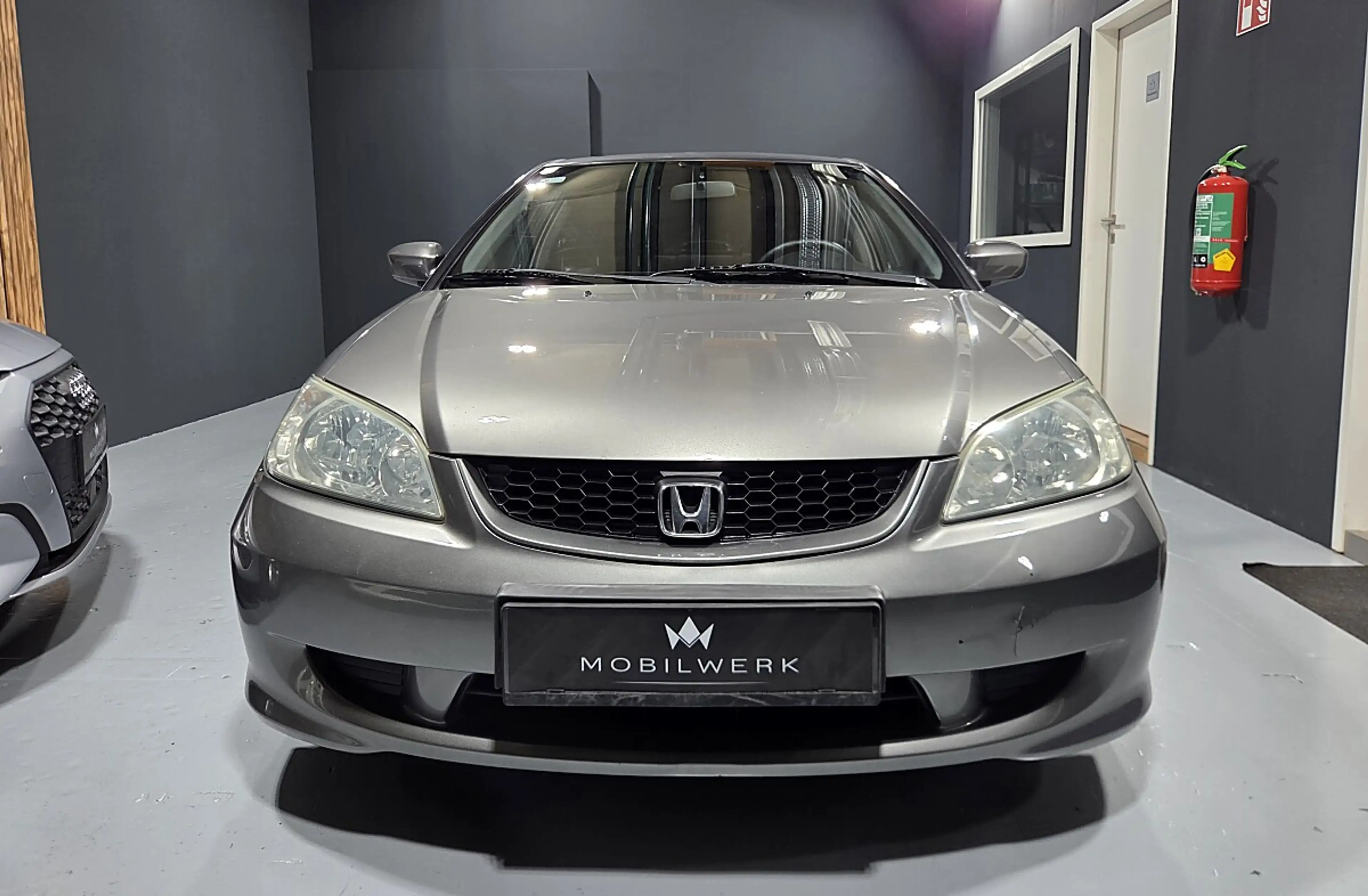 Honda Civic — photo 6