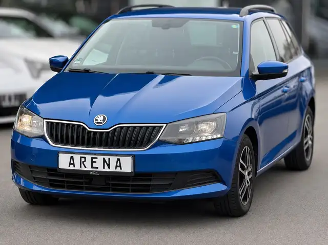Skoda Fabia Combi Automatik*Anhängerkuppl*Tempomat*Pdc