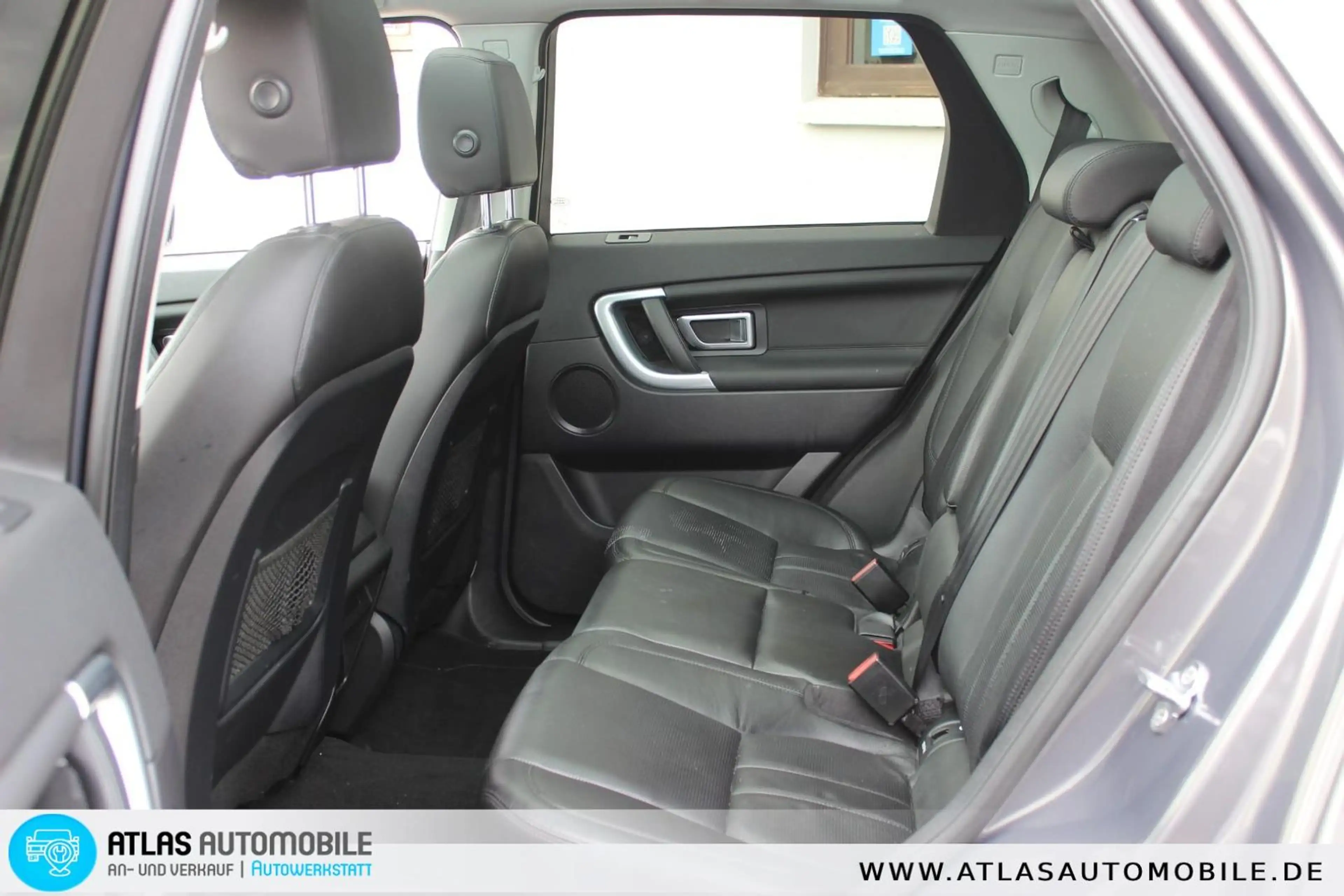 Land Rover Discovery Sport HSE Aut 7.Sitzer=LEDER=XENON=NAV — photo 11