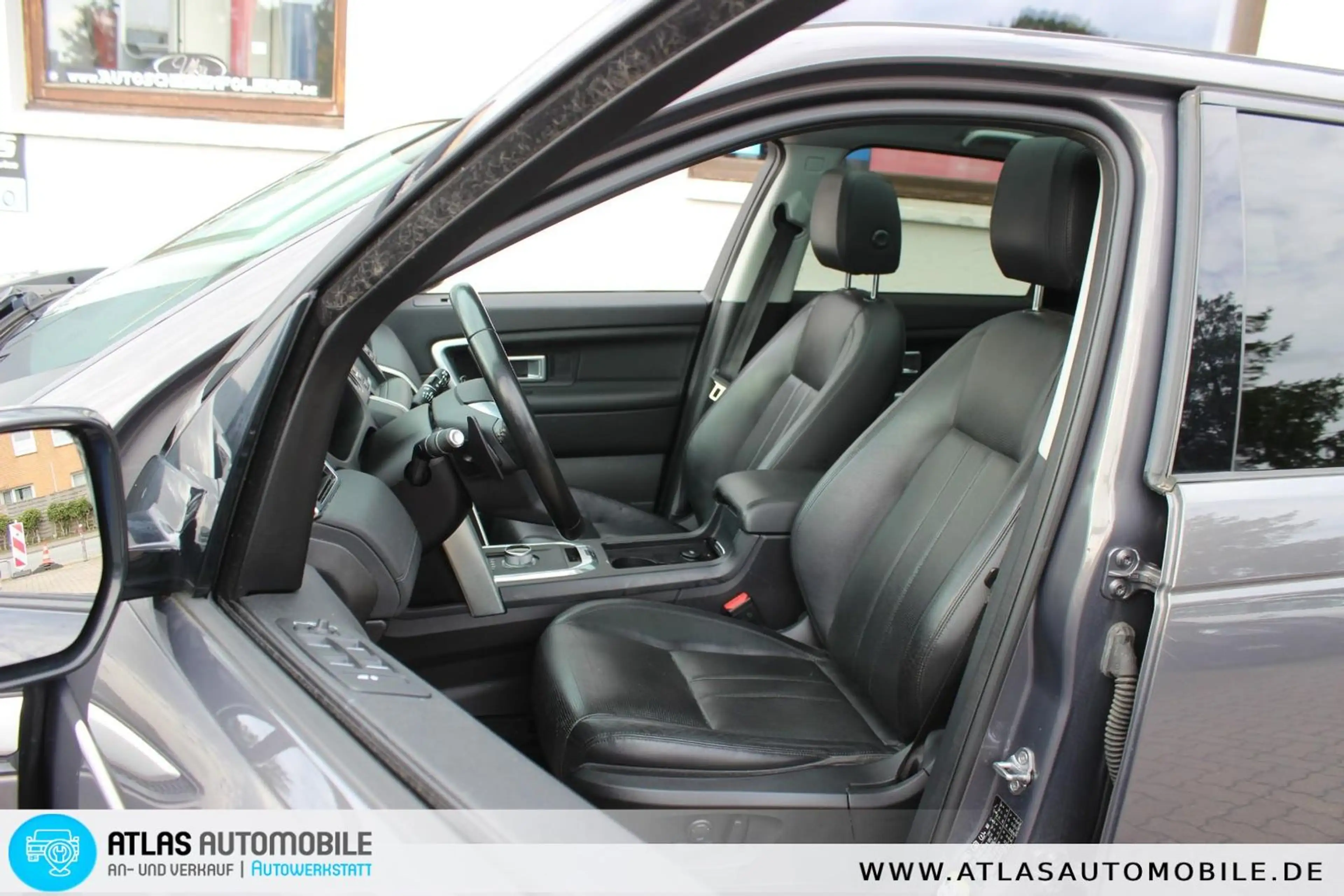 Land Rover Discovery Sport HSE Aut 7.Sitzer=LEDER=XENON=NAV — photo 7
