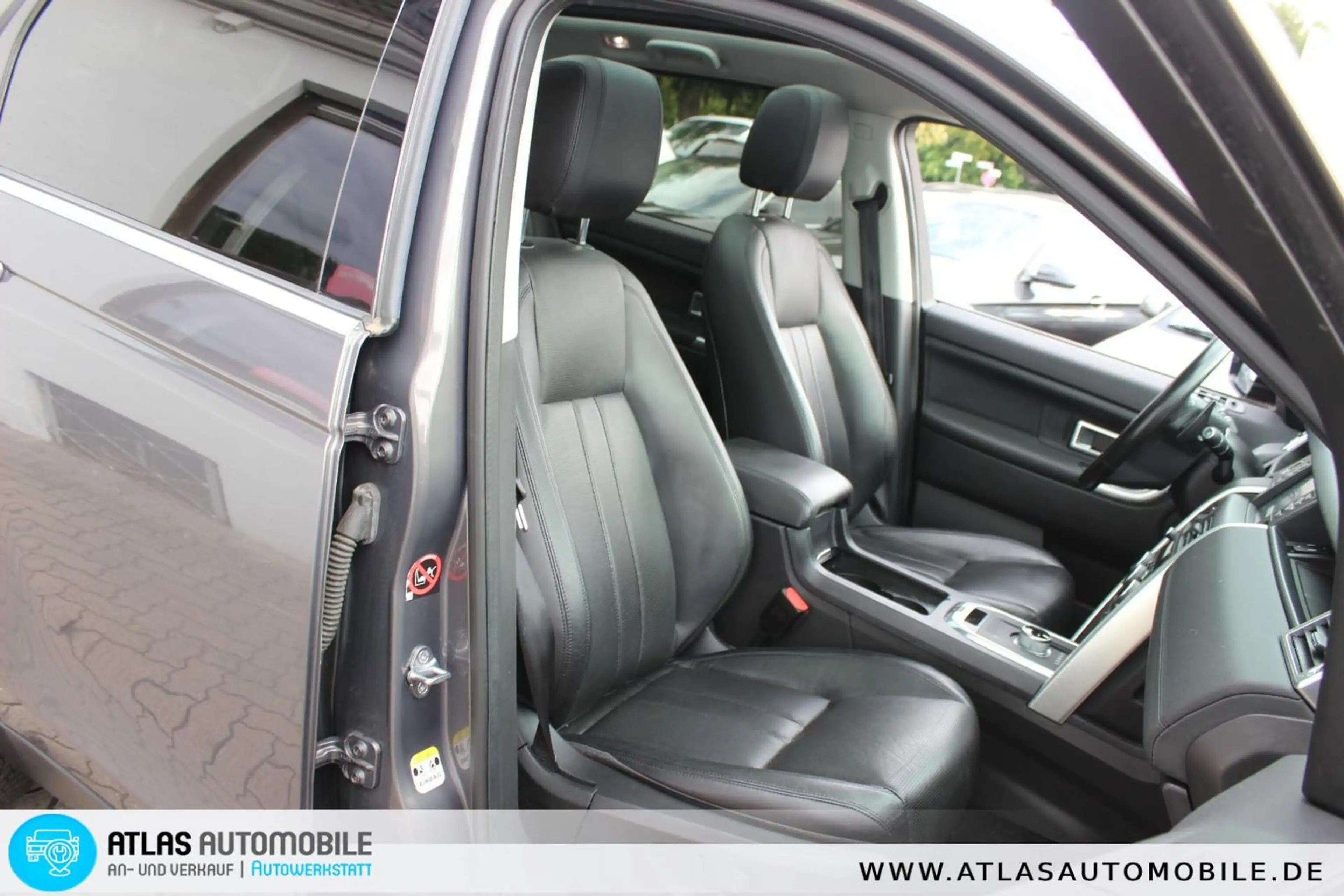 Land Rover Discovery Sport HSE Aut 7.Sitzer=LEDER=XENON=NAV — photo 6