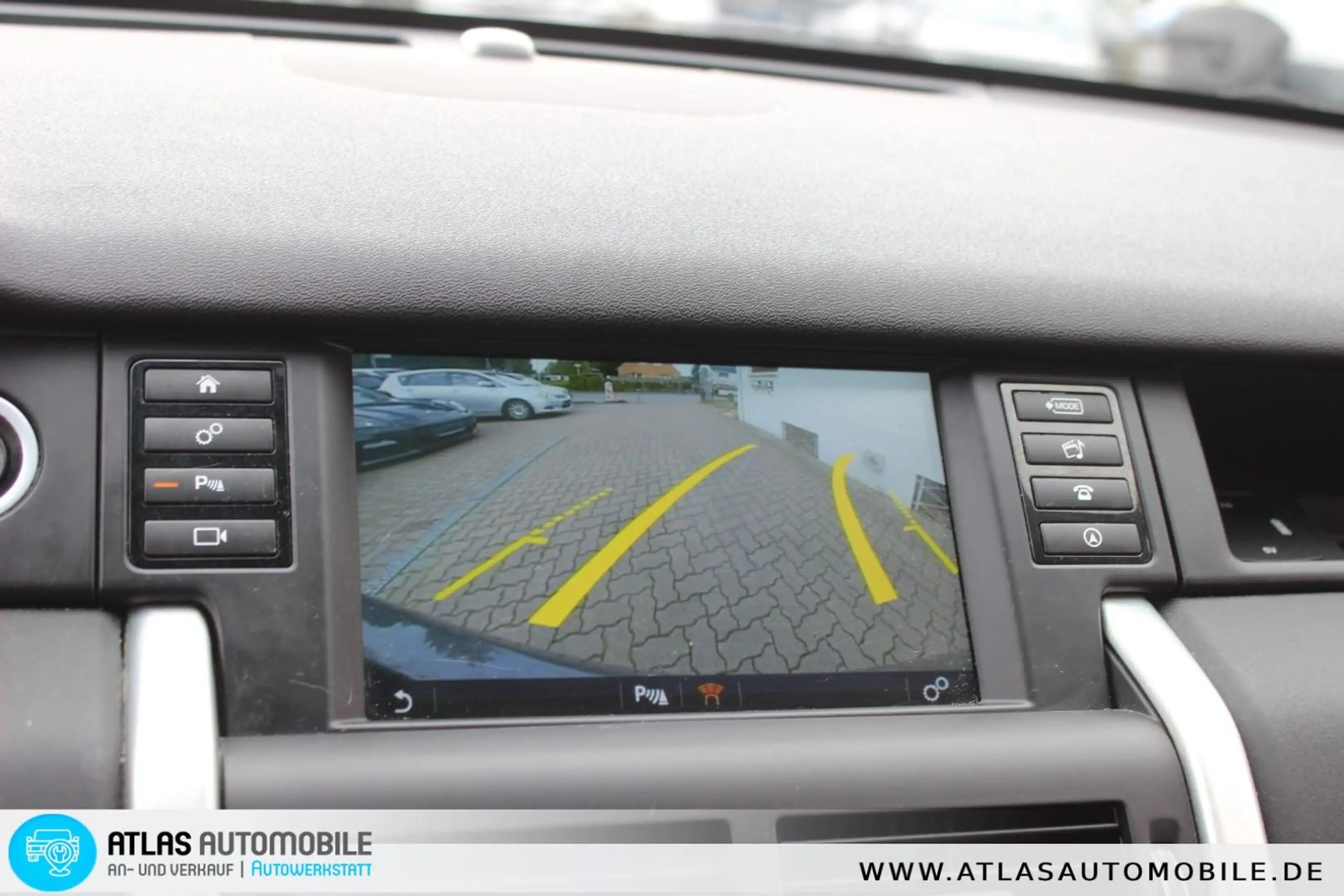 Land Rover Discovery Sport HSE Aut 7.Sitzer=LEDER=XENON=NAV — photo 3