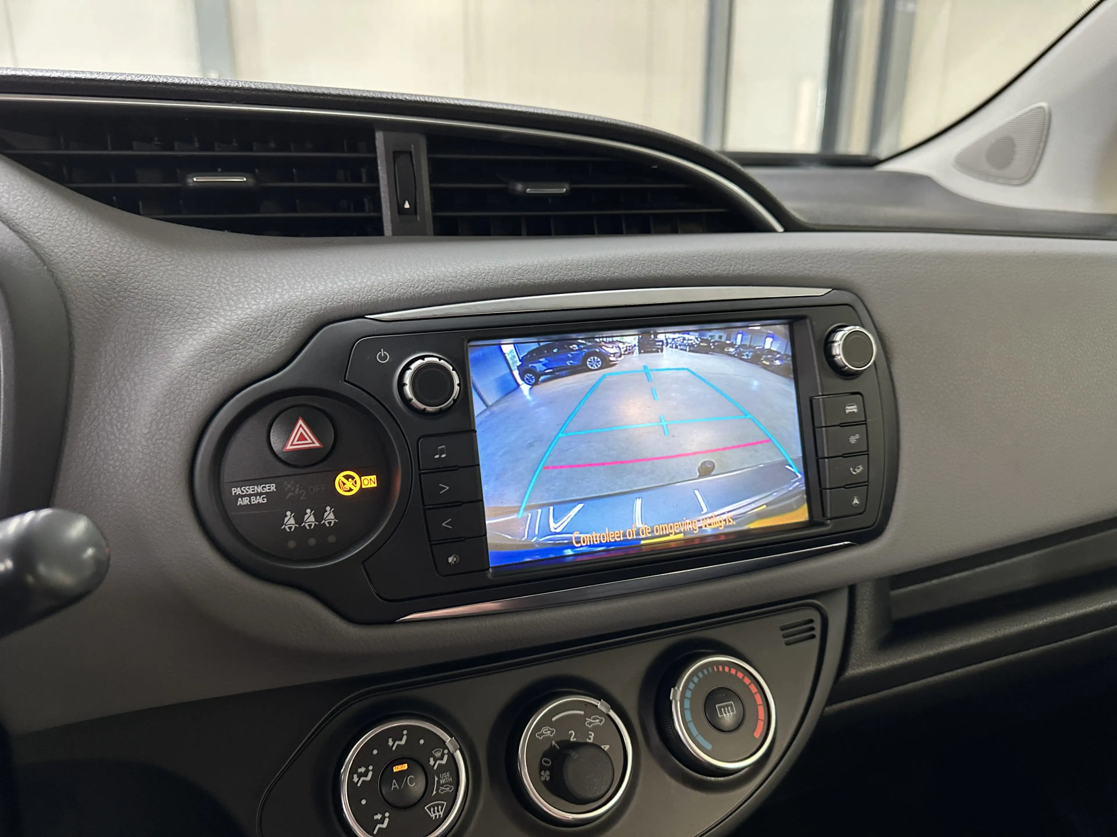 Toyota Yaris 1.3 VVT-i Aspiration | Airco | Camera | Trekhaak | — photo 16