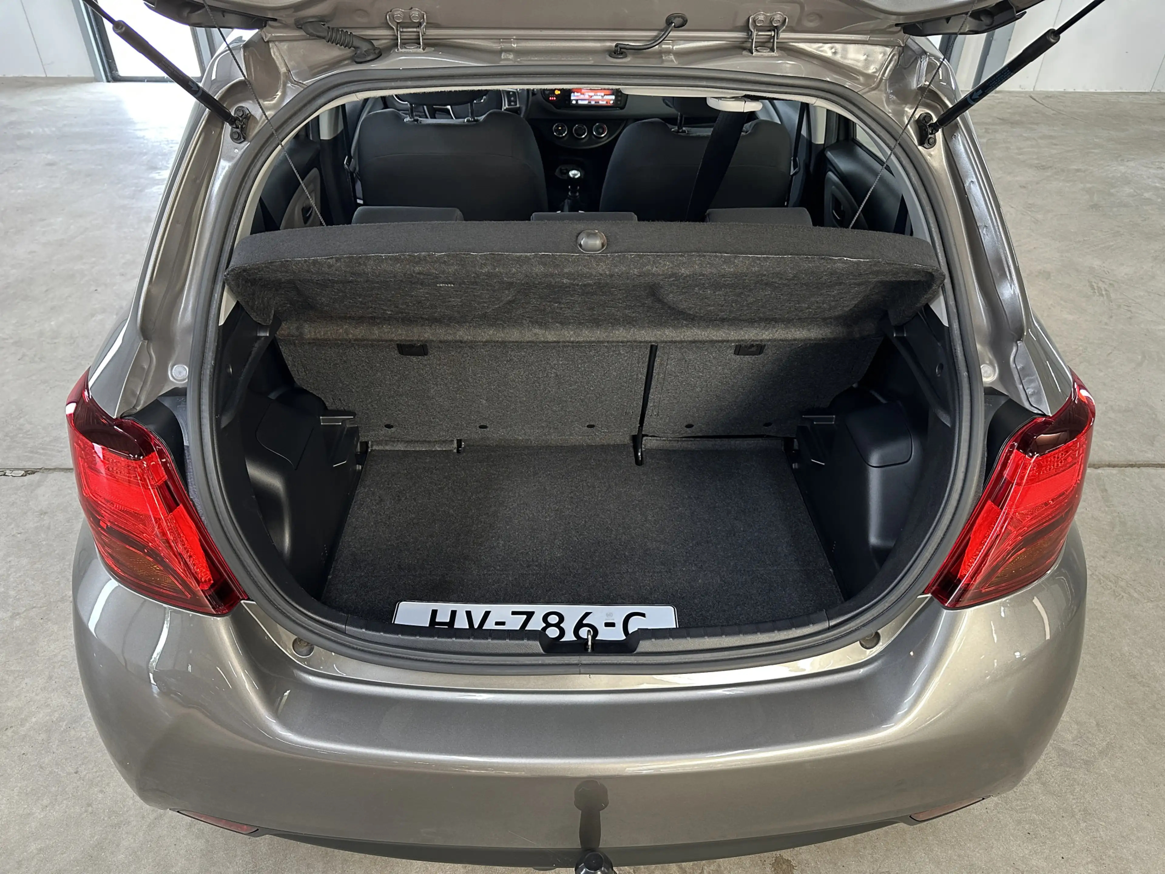 Toyota Yaris 1.3 VVT-i Aspiration | Airco | Camera | Trekhaak | — photo 25