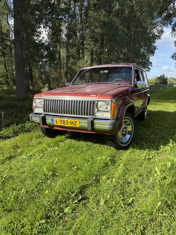 Jeep Cherokee, foto 1