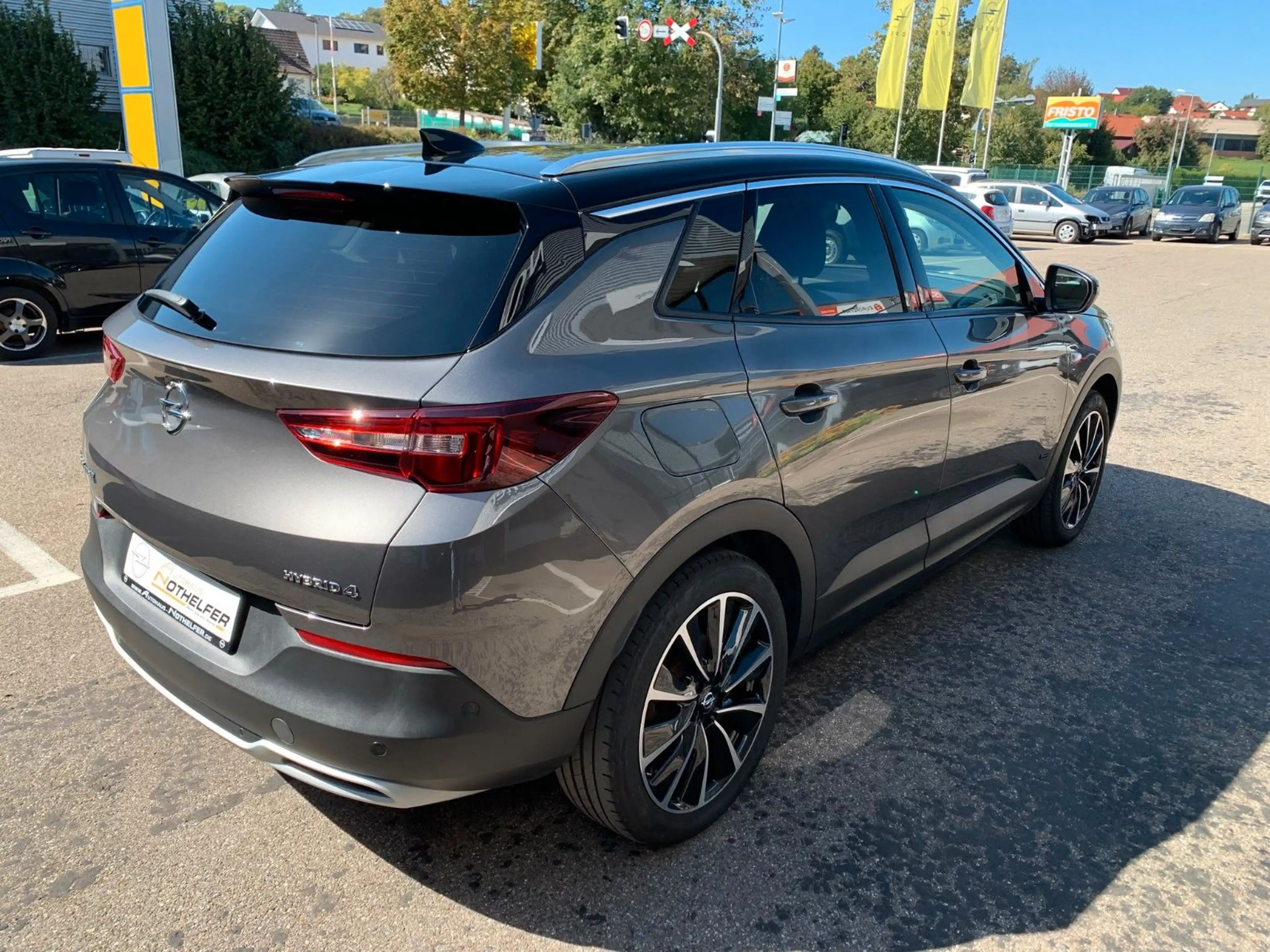 Opel Grandland X Ultim. PluginHybrid 4 300PS 520NM — photo 6