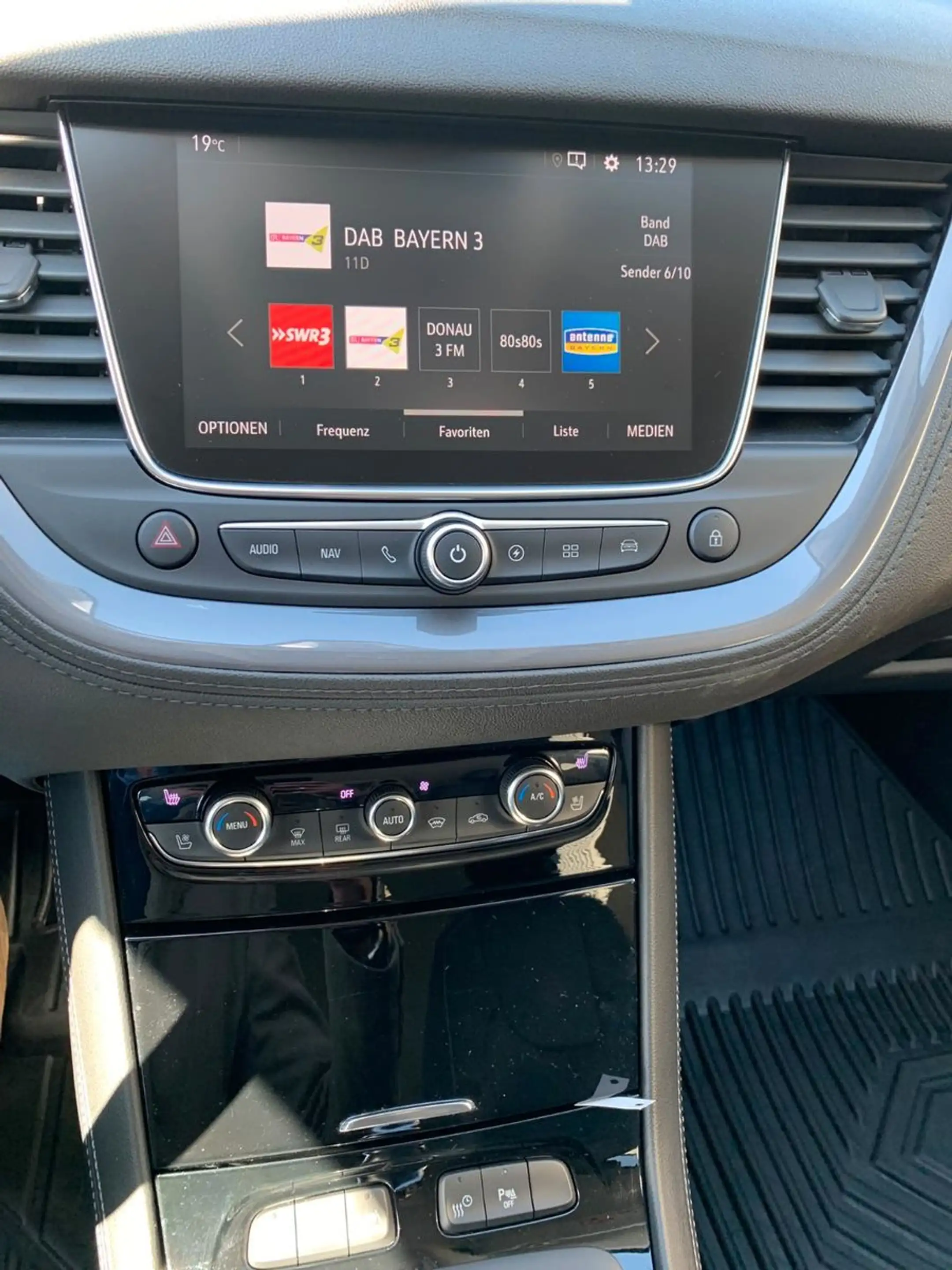 Opel Grandland X Ultim. PluginHybrid 4 300PS 520NM — photo 19