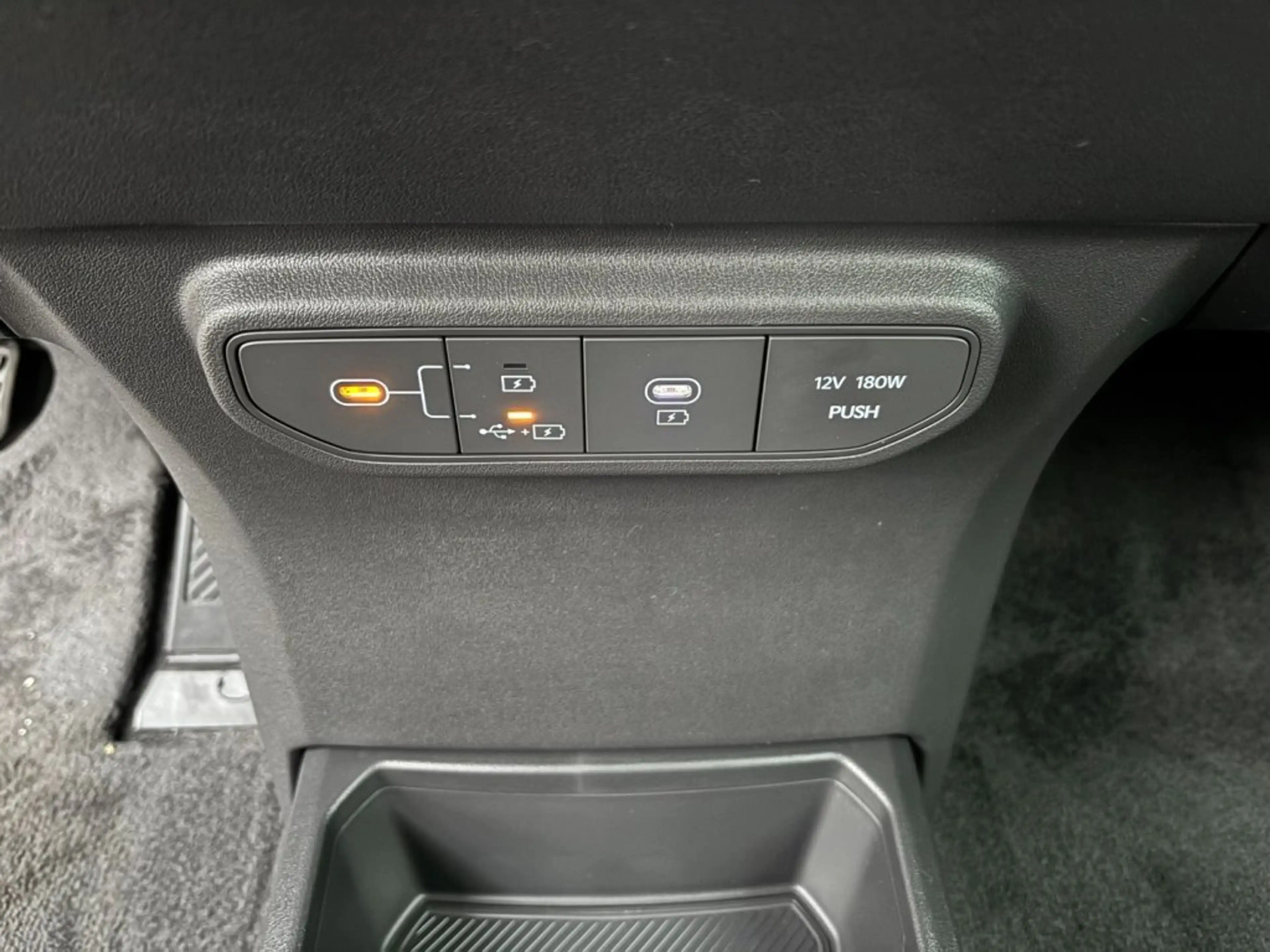 Kia EV5 /1ST EDITION/81,4KWH/AT/FWD/216/MY26 LP.: € 49.190,00 — photo 20