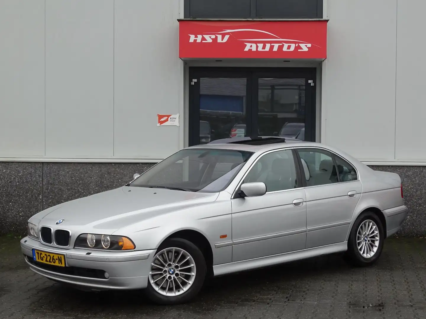 BMW 530 5-serie 530i Executive airco LEER automaat YOUNGTI Grigio - 1