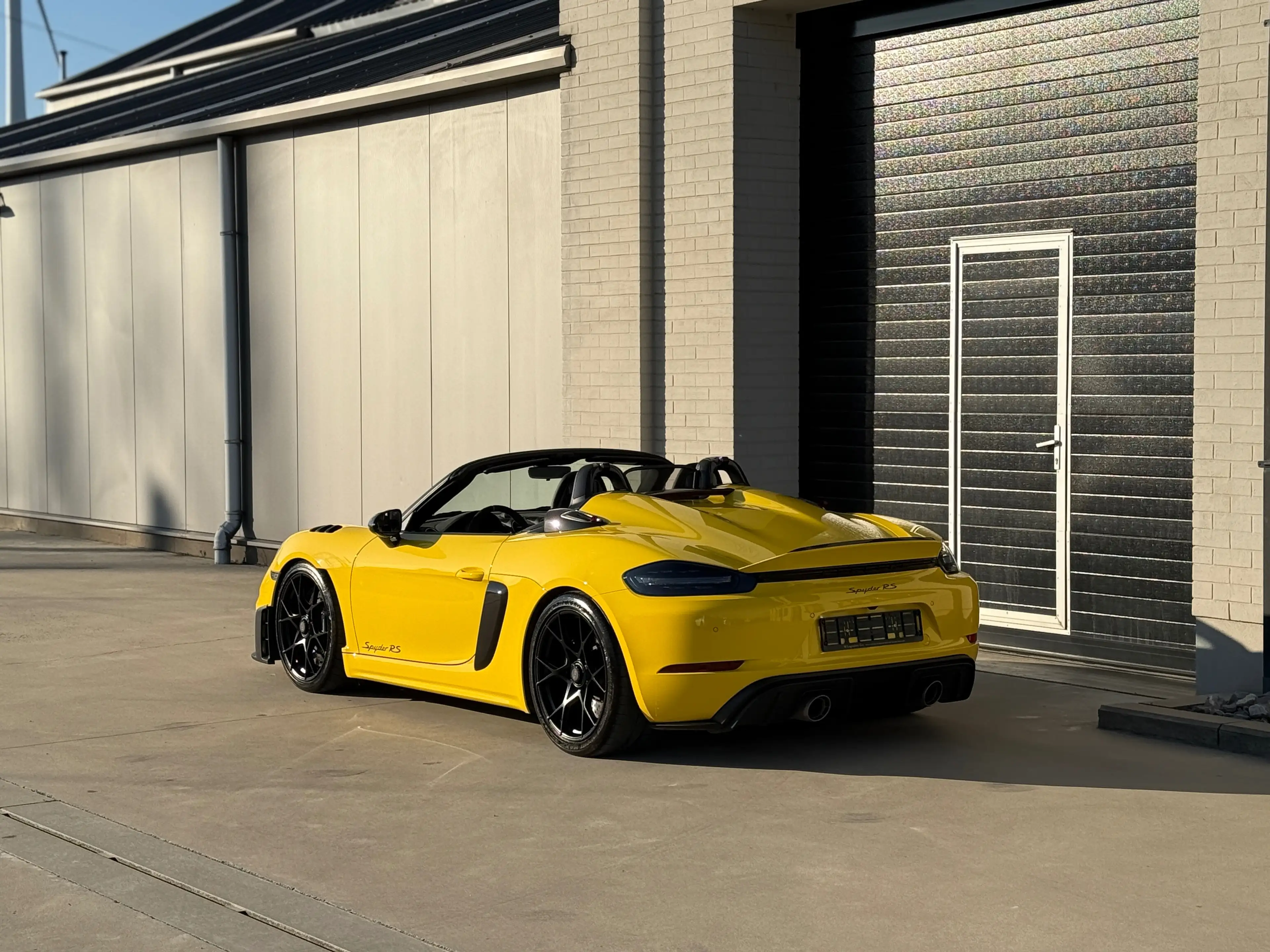 Porsche 718 Spyder " RS " WEISSACH PACK / LIFT / PDLS+ / BOSE — photo 15