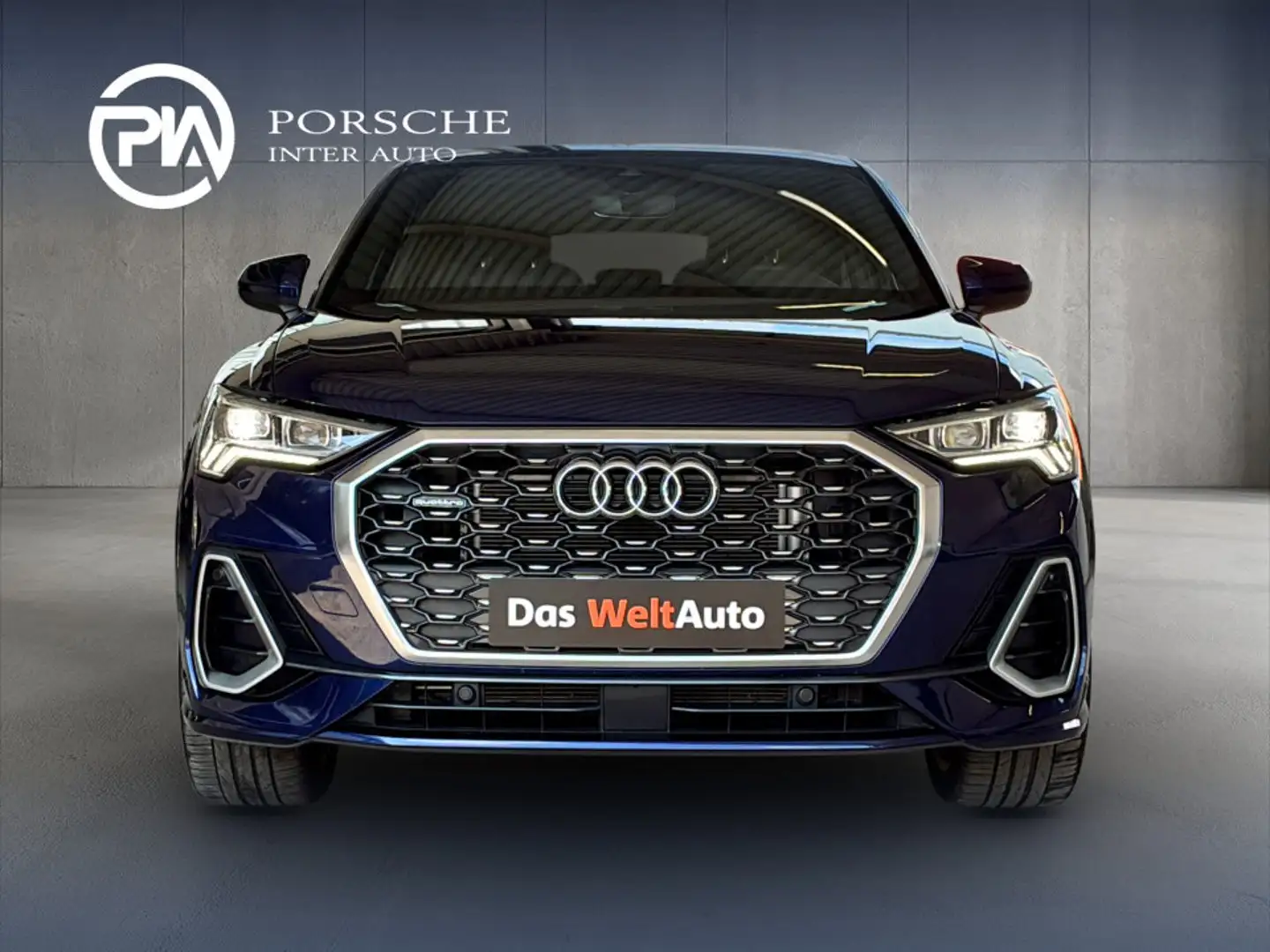 Audi Q3 40 TDI quattro S line ext. Blau - 2