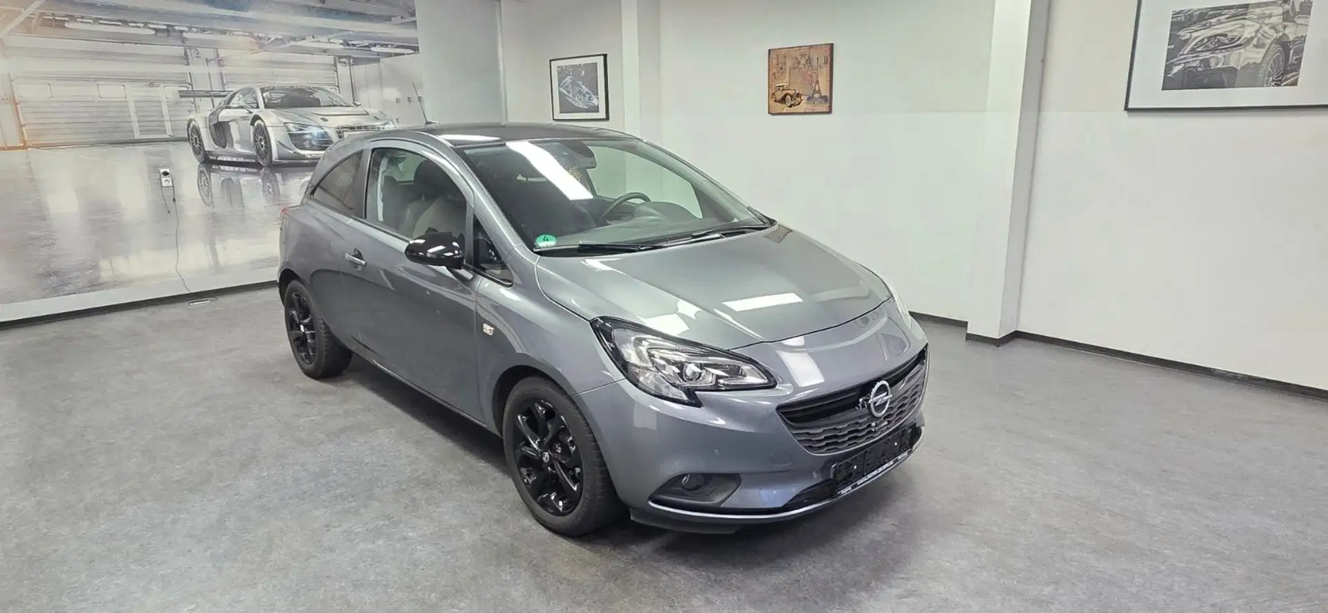 Opel Corsa 1.4 Color Edition 40.000 km PDC TÜV/neu Grau - 2