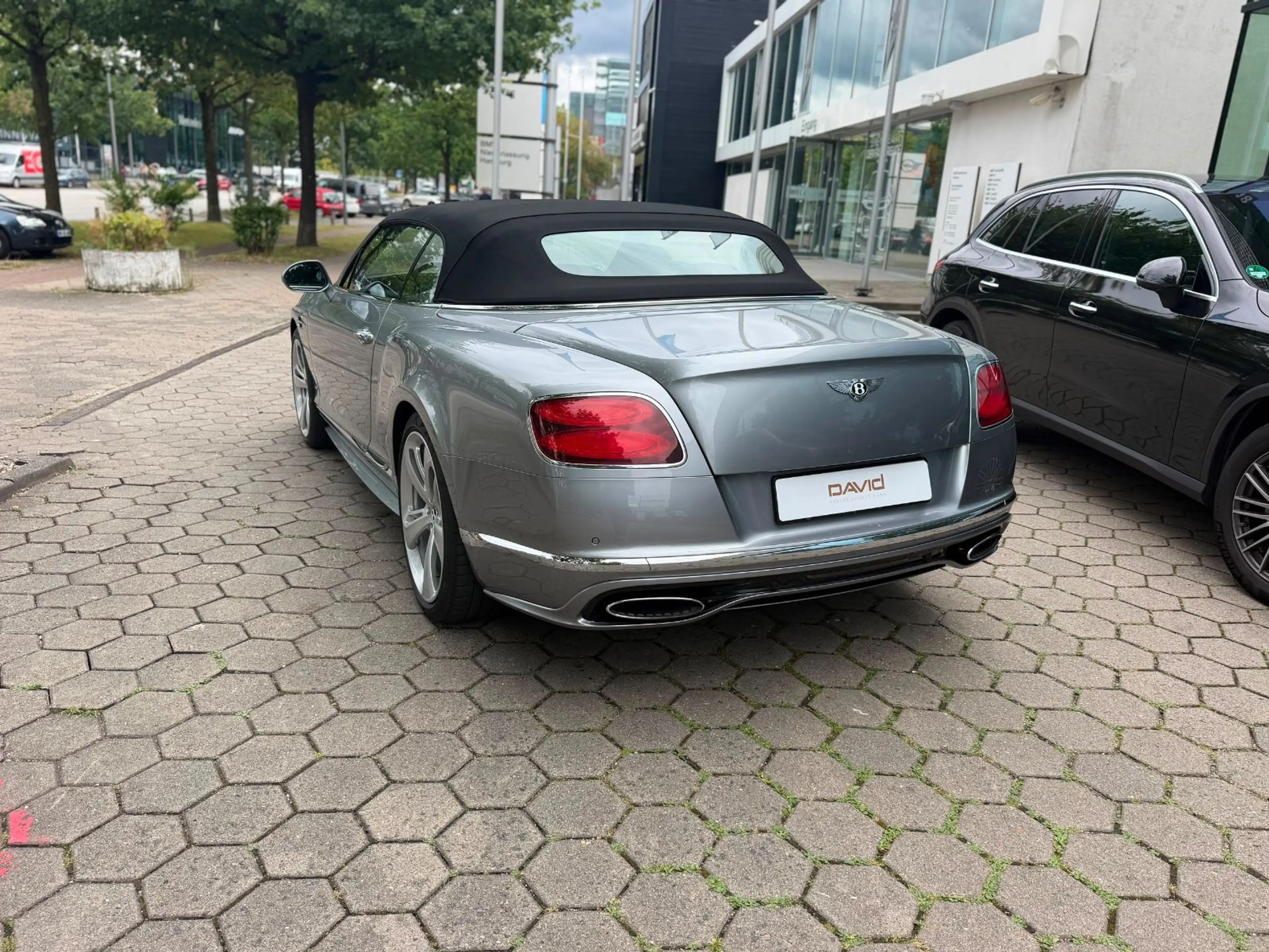 Bentley Continental GTC Speed*Naim*Keramik*Scheckheft* — photo 3