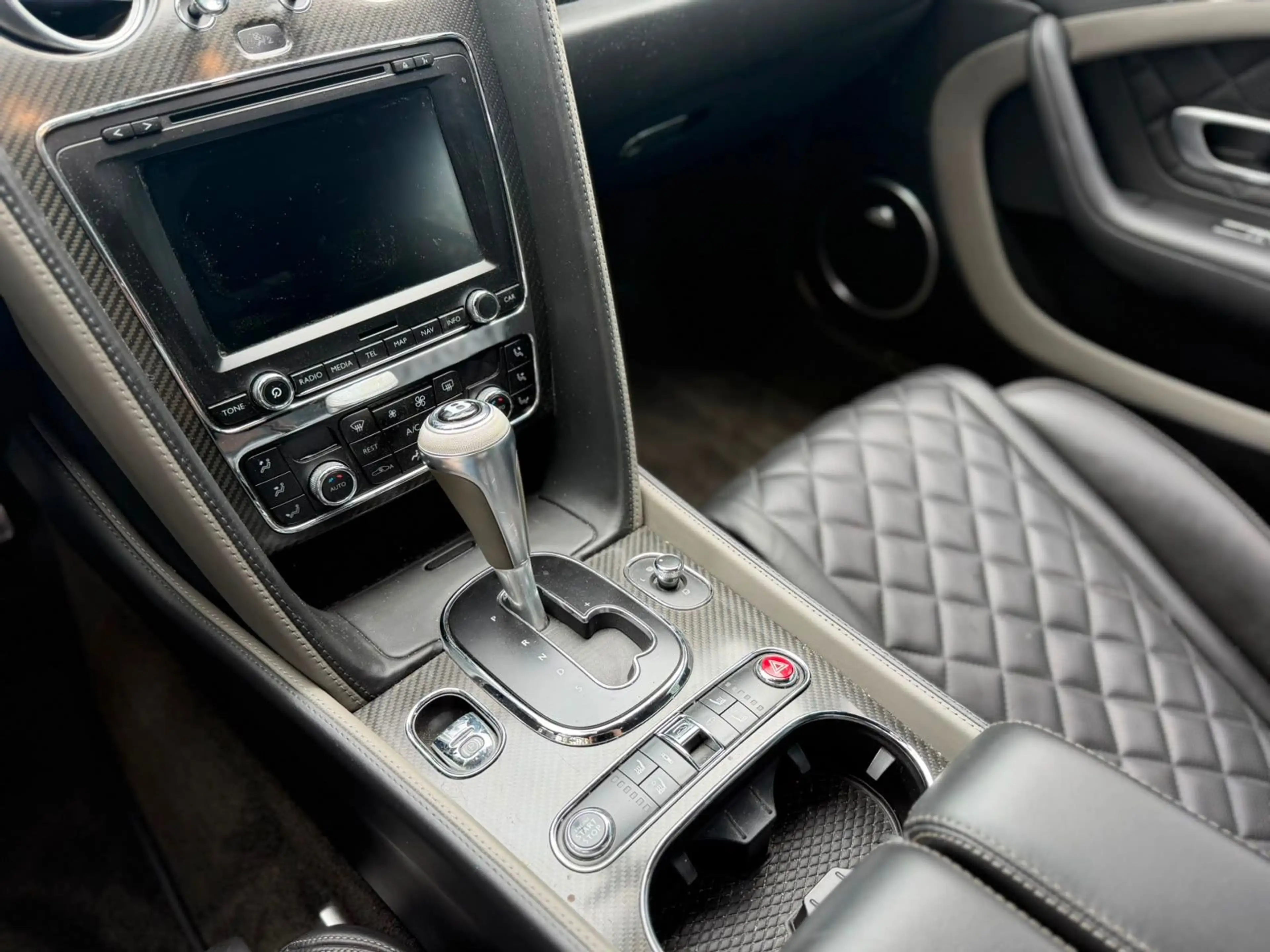 Bentley Continental GTC Speed*Naim*Keramik*Scheckheft* — photo 10