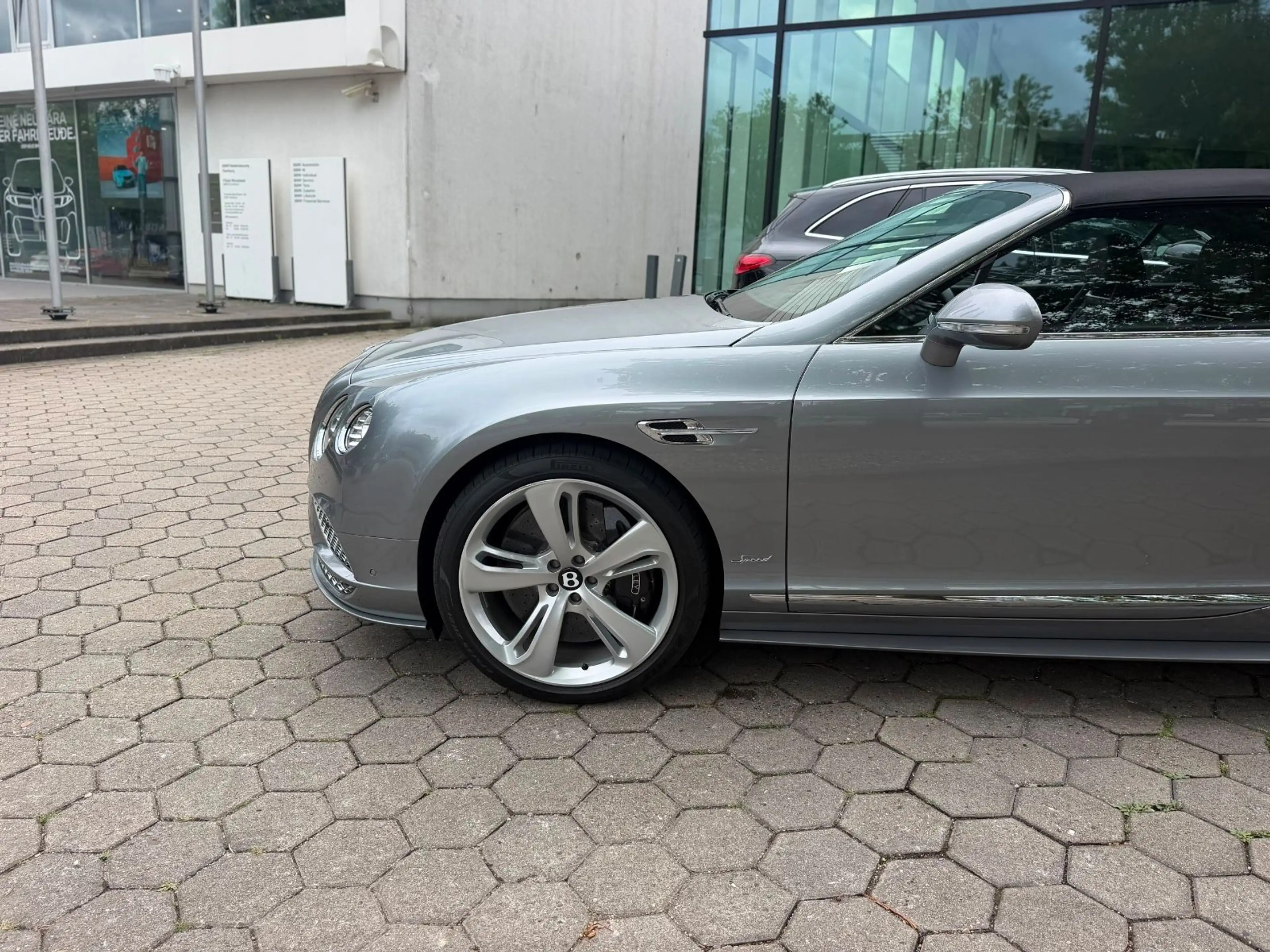 Bentley Continental GTC Speed*Naim*Keramik*Scheckheft* — photo 6