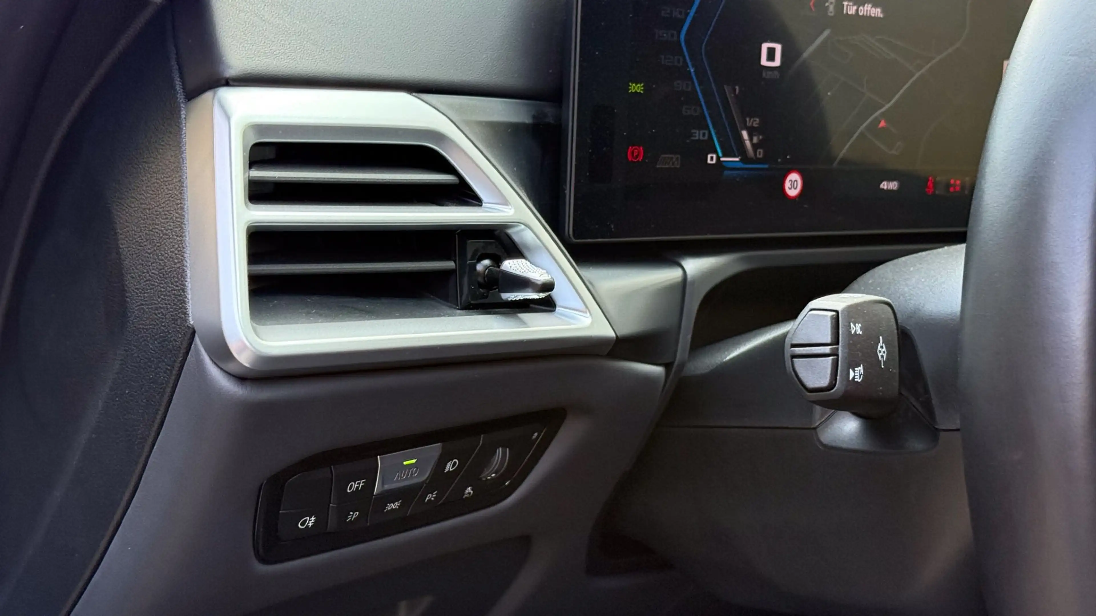 BMW M4 Competition M xDrive M-Sportpaket — photo 12