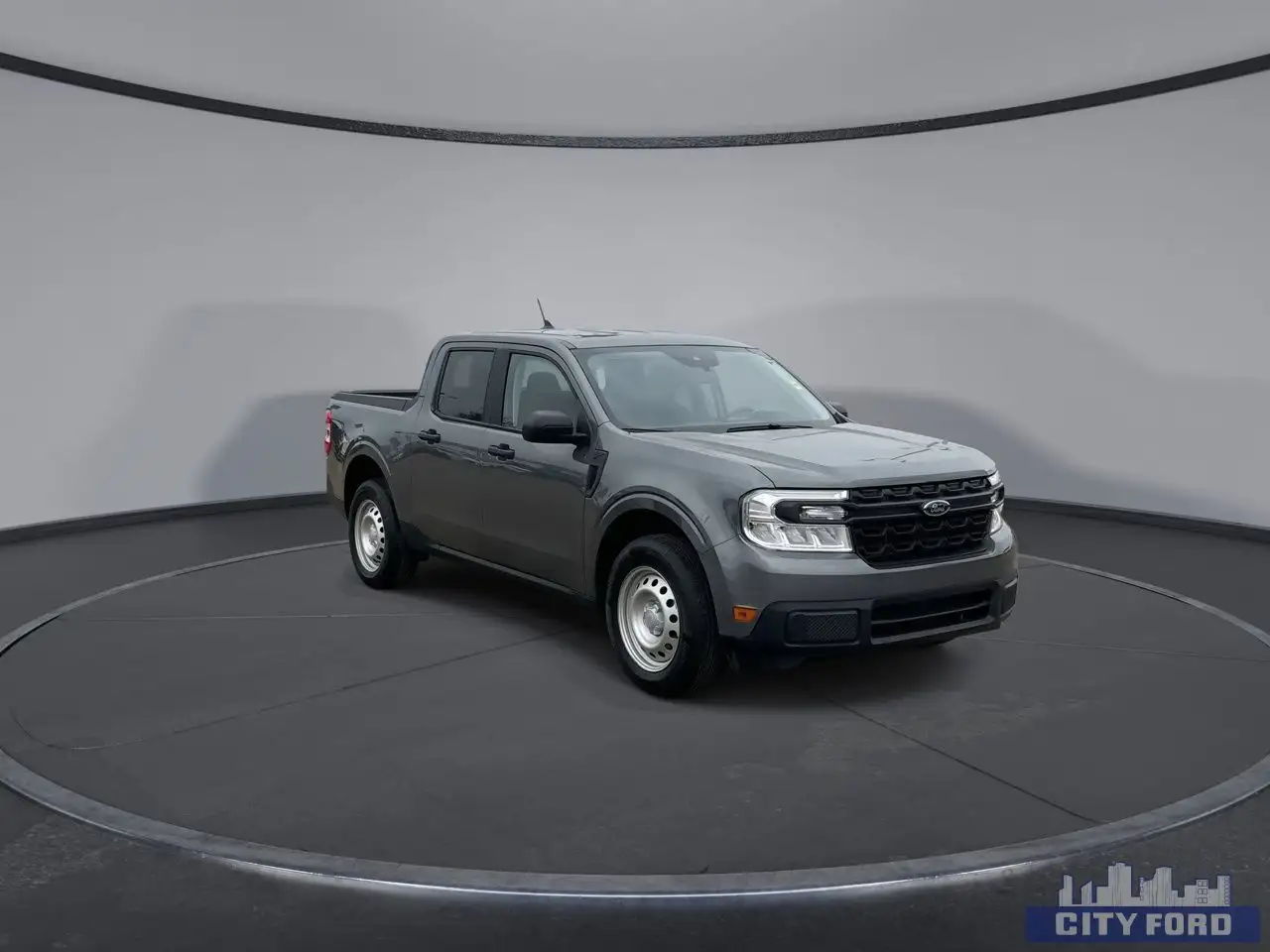 Ford Maverick снимка Ford Maverick